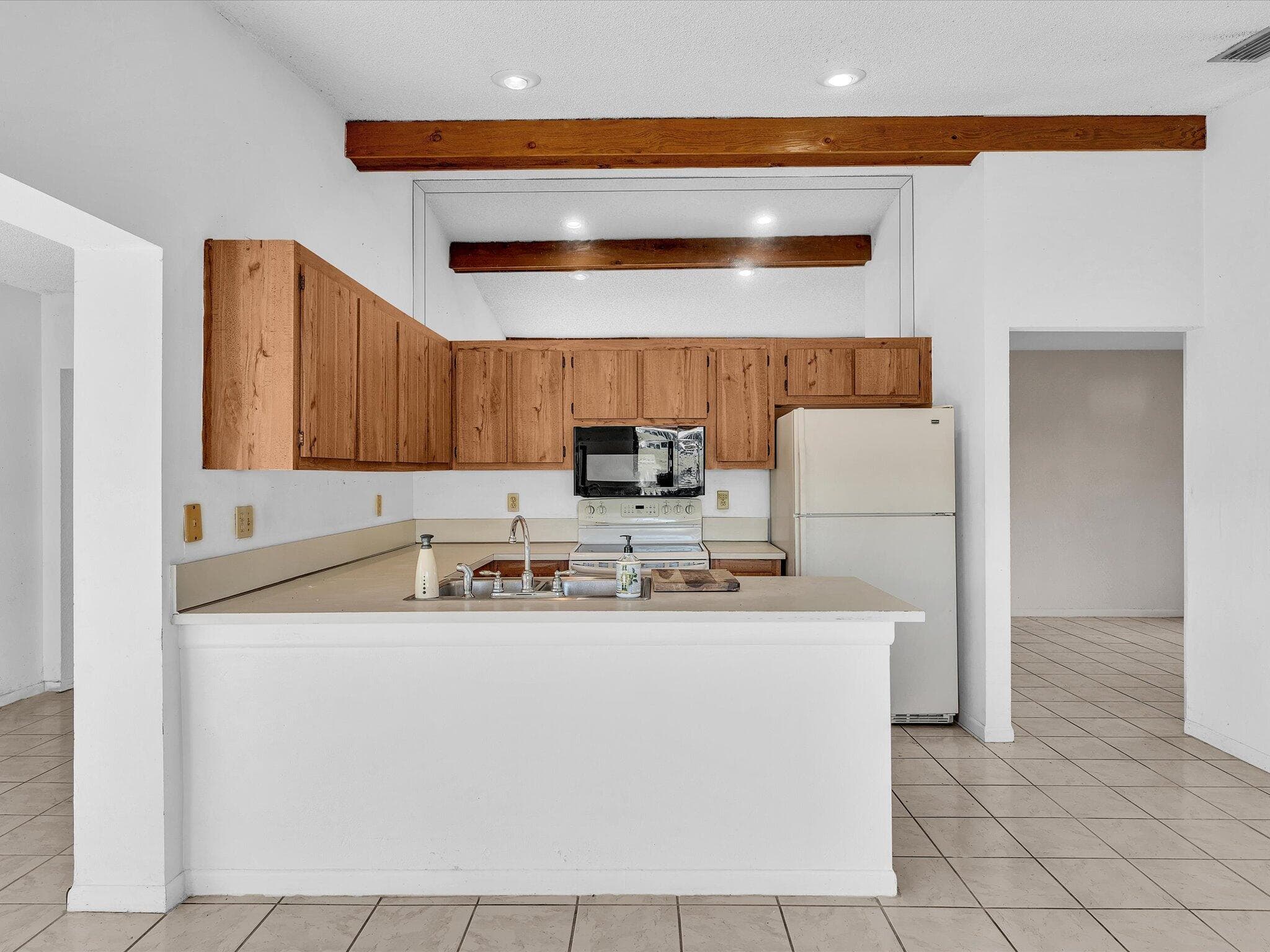 8949 NW 9th Place, Plantation, FL 33324 — photo 46 of 67