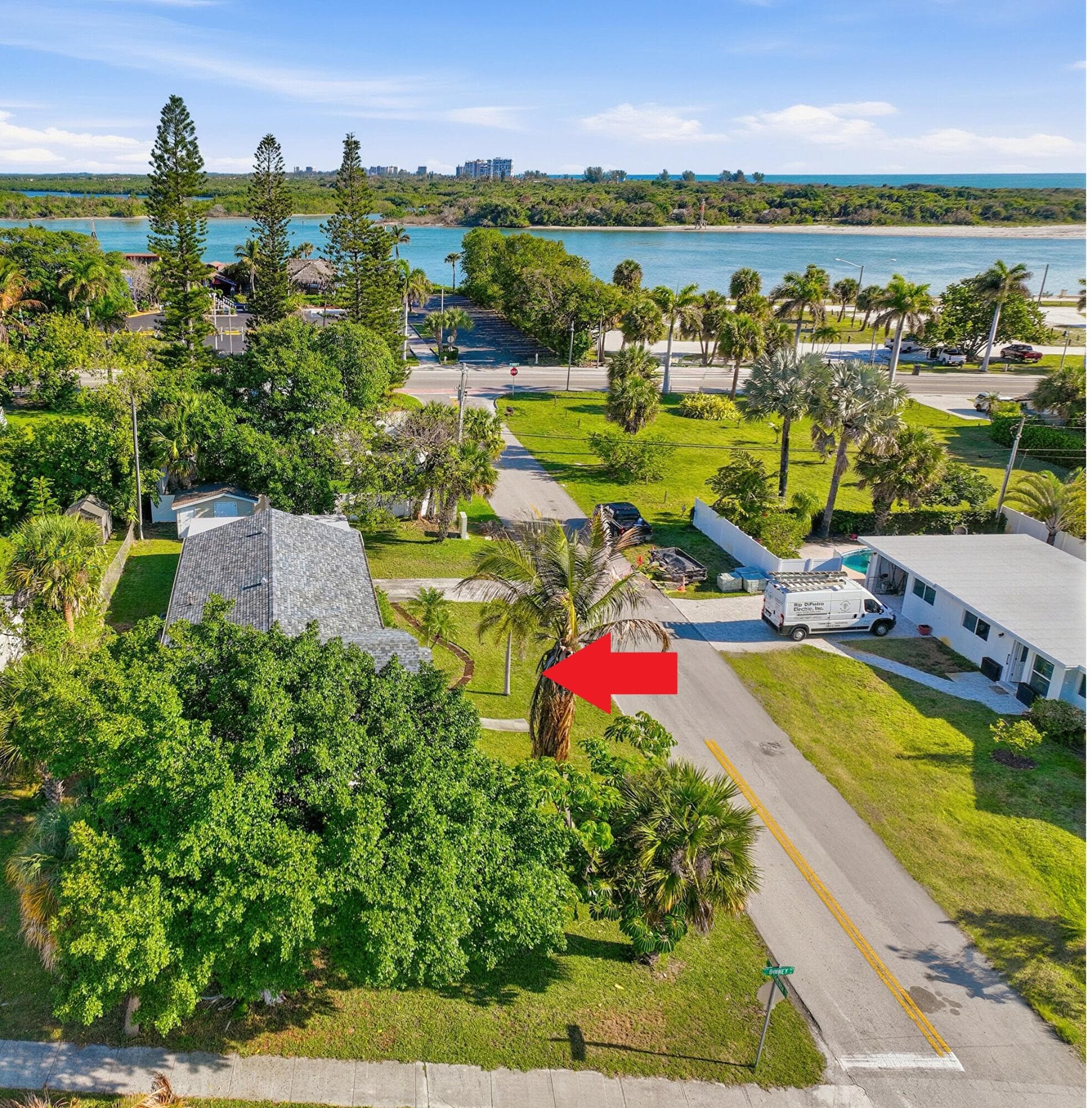 107 Fernandina Street, Fort Pierce, FL 34949 — photo 30 of 33