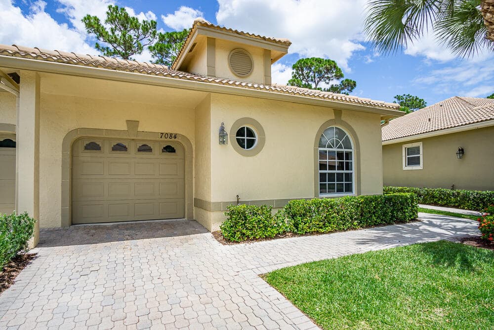 7084 Torrey Pines Circle, Port St. Lucie, FL 34986 — photo 5 of 51