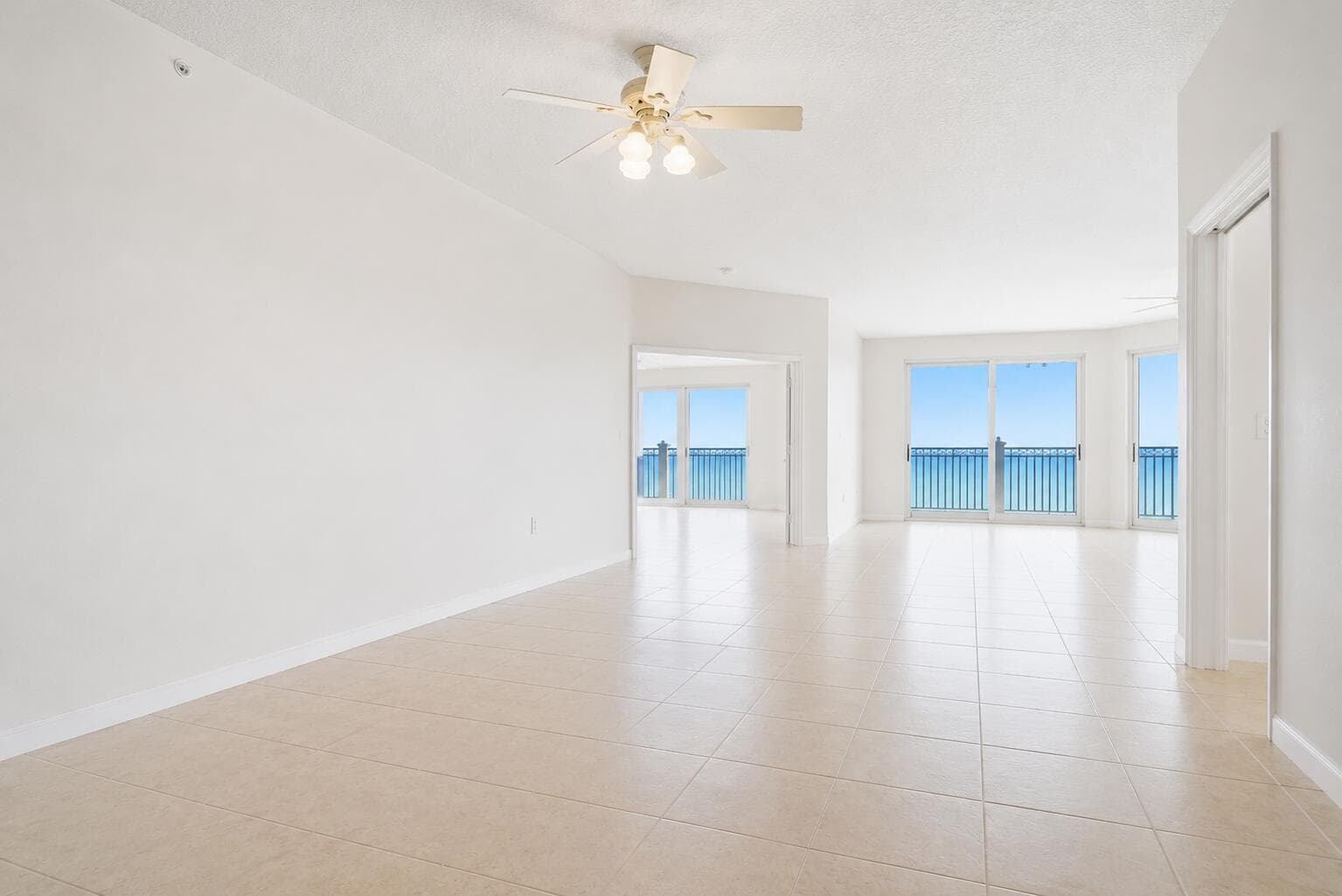 131 Ocean Grande Boulevard 703, Jupiter, FL 33477 — photo 13 of 82