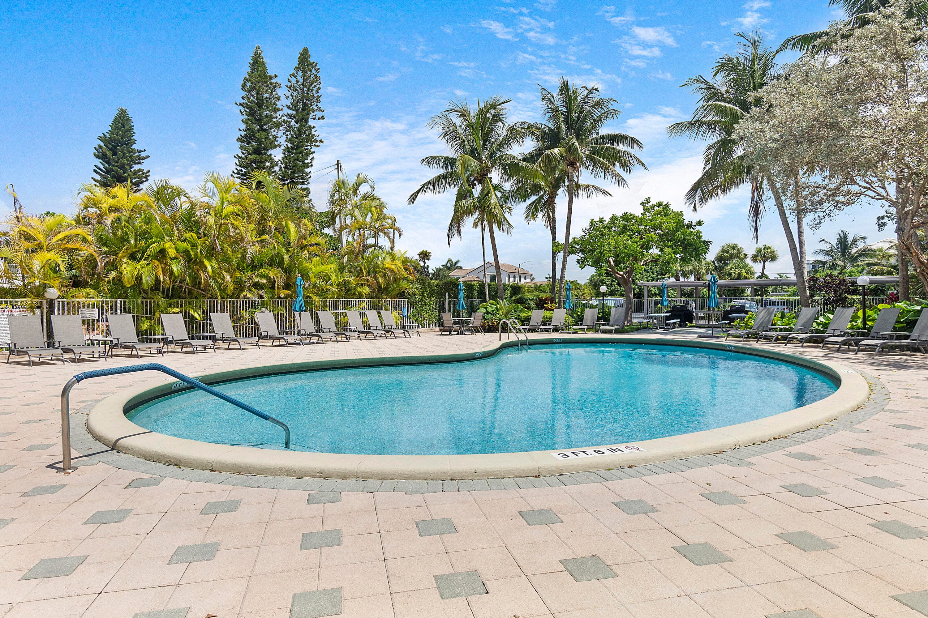 2851 S Ocean Boulevard 7 E, Boca Raton, FL 33432 — photo 23 of 42