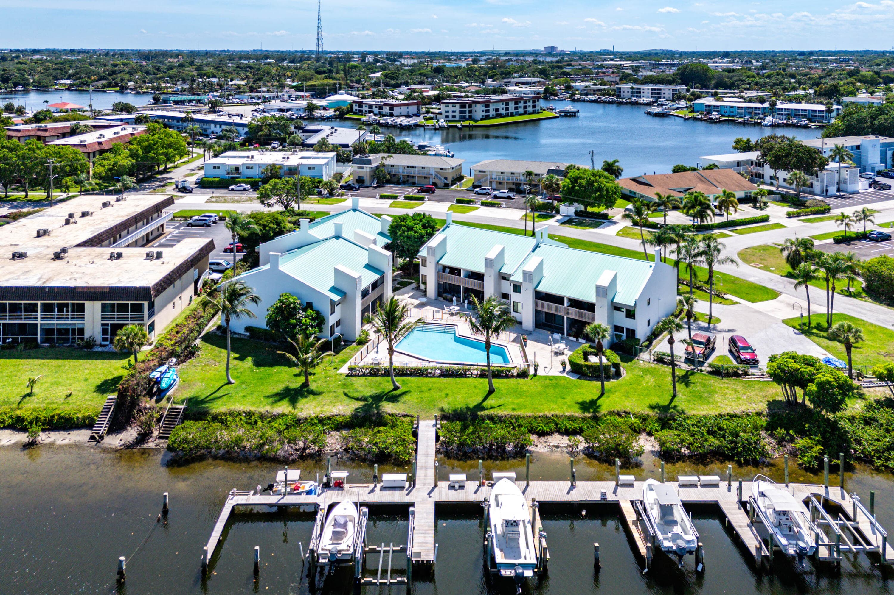 412 Southwind Drive B2, North Palm Beach, FL 33408 — photo 4 of 41