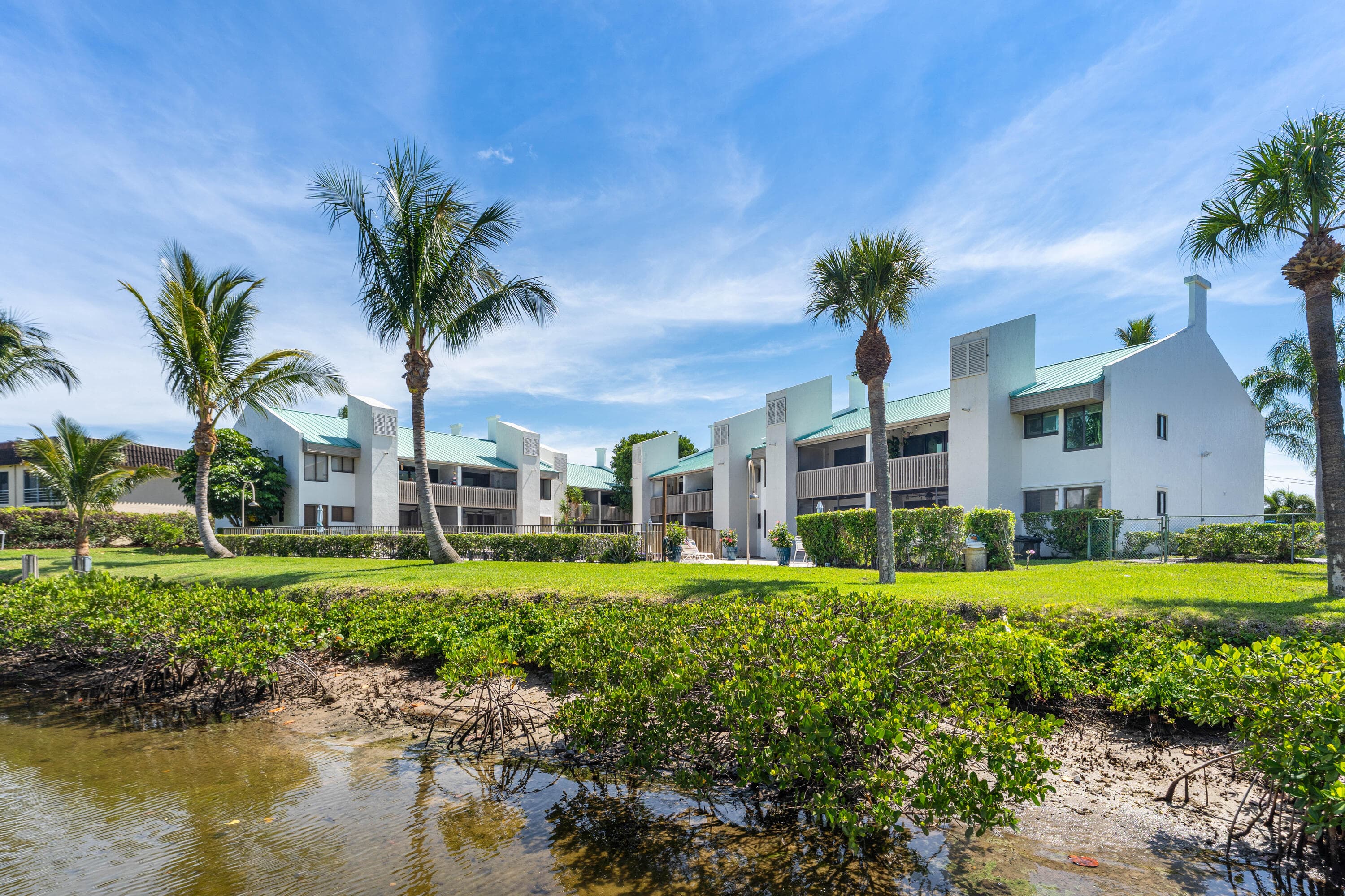 412 Southwind Drive B2, North Palm Beach, FL 33408 — photo 8 of 41