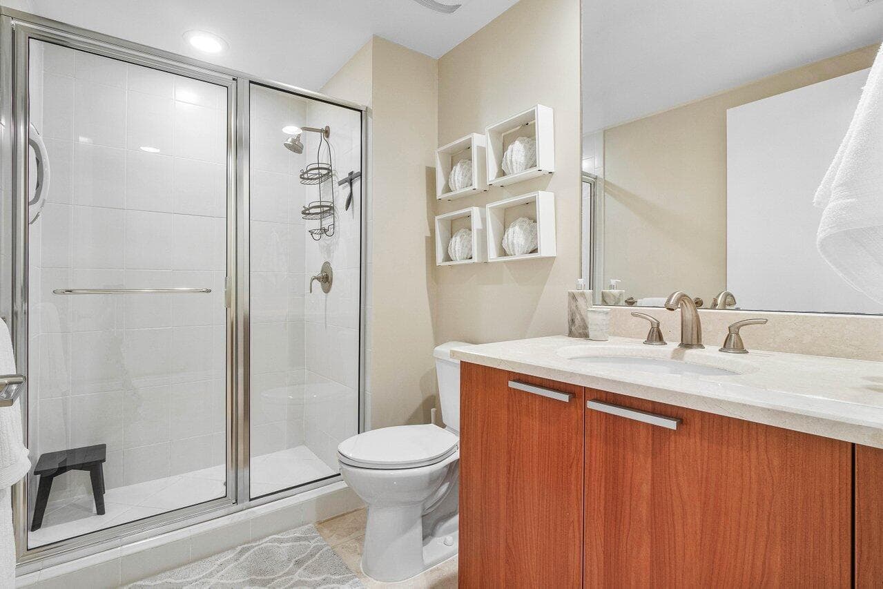 2650 Lake Shore Drive 206, Riviera Beach, FL 33404 — photo 24 of 59