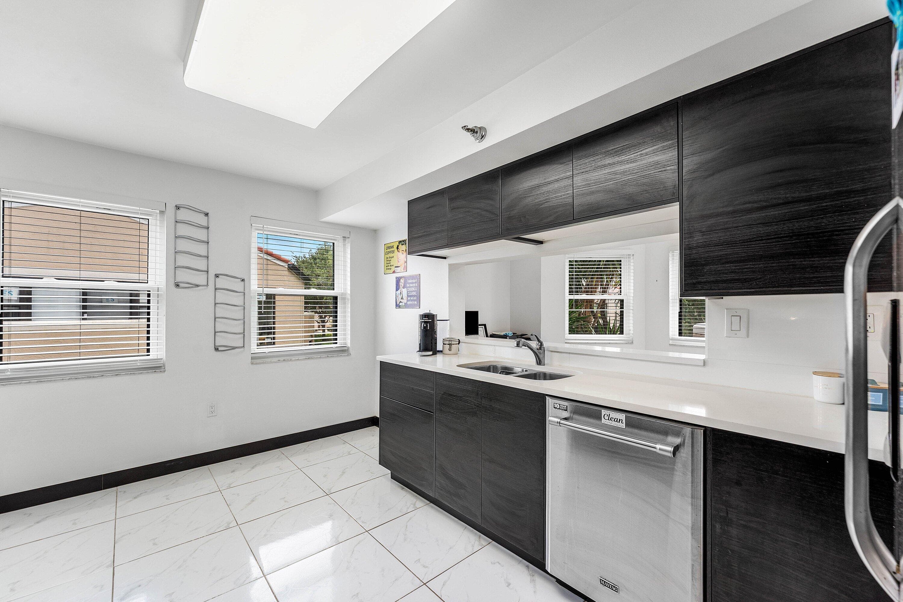 6614 Villa Sonrisa Drive 123, Boca Raton, FL 33433 — photo 7 of 42