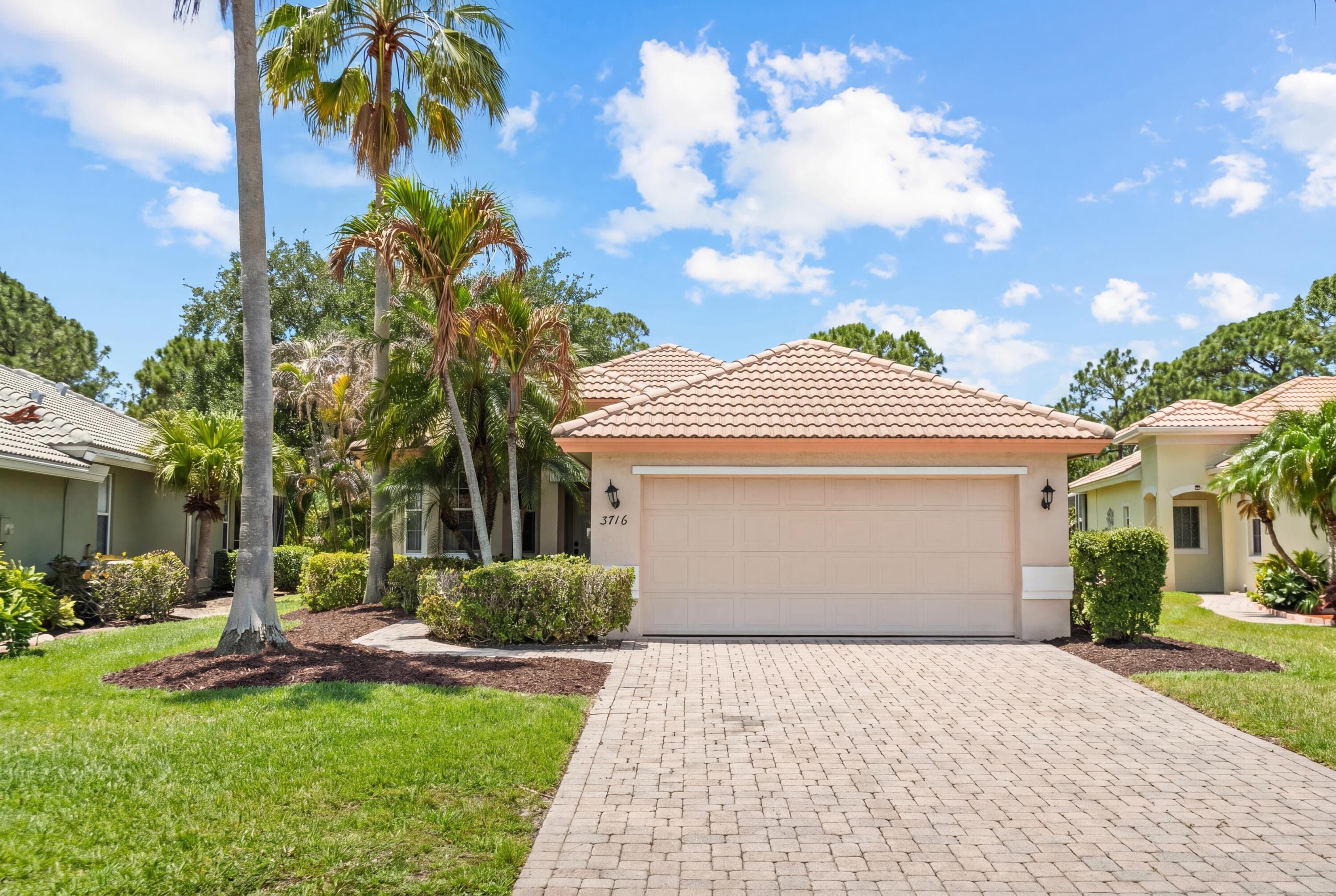 3716 NW Deer Oak Drive, Jensen Beach, FL 34957 — photo 2 of 43
