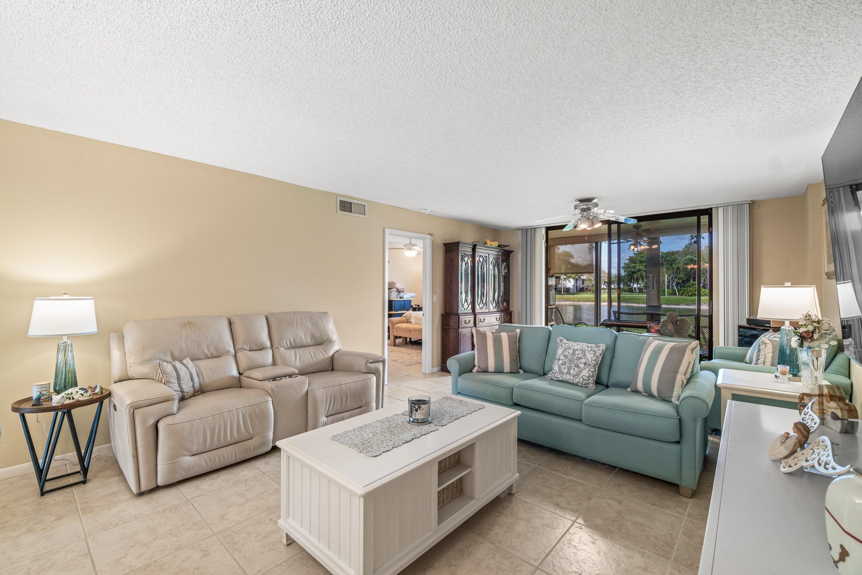 5550 Witney Drive 102, Delray Beach, FL 33484 — photo 8 of 51