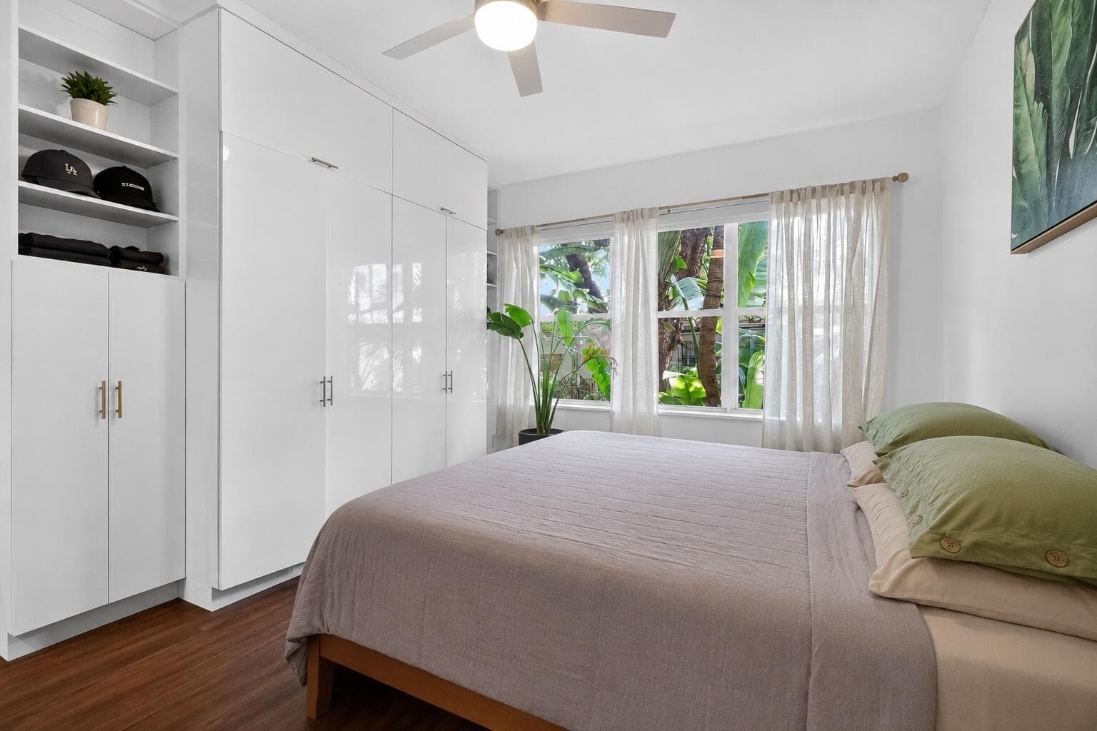 1446 Lenox Avenue 5, Miami Beach, FL 33139 — photo 9 of 30