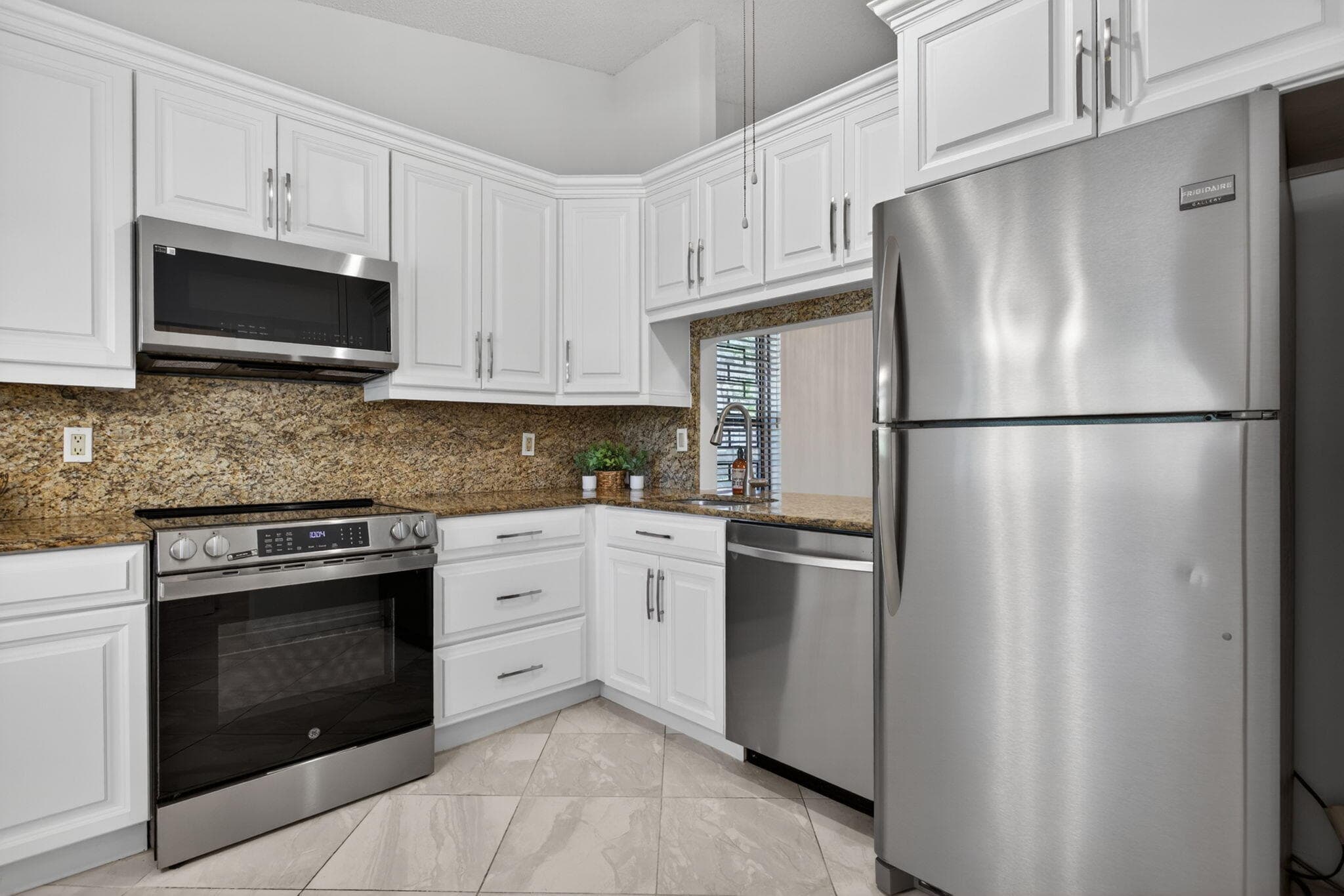 3254 Carambola Circle S, Coconut Creek, FL 33066 — photo 6 of 25