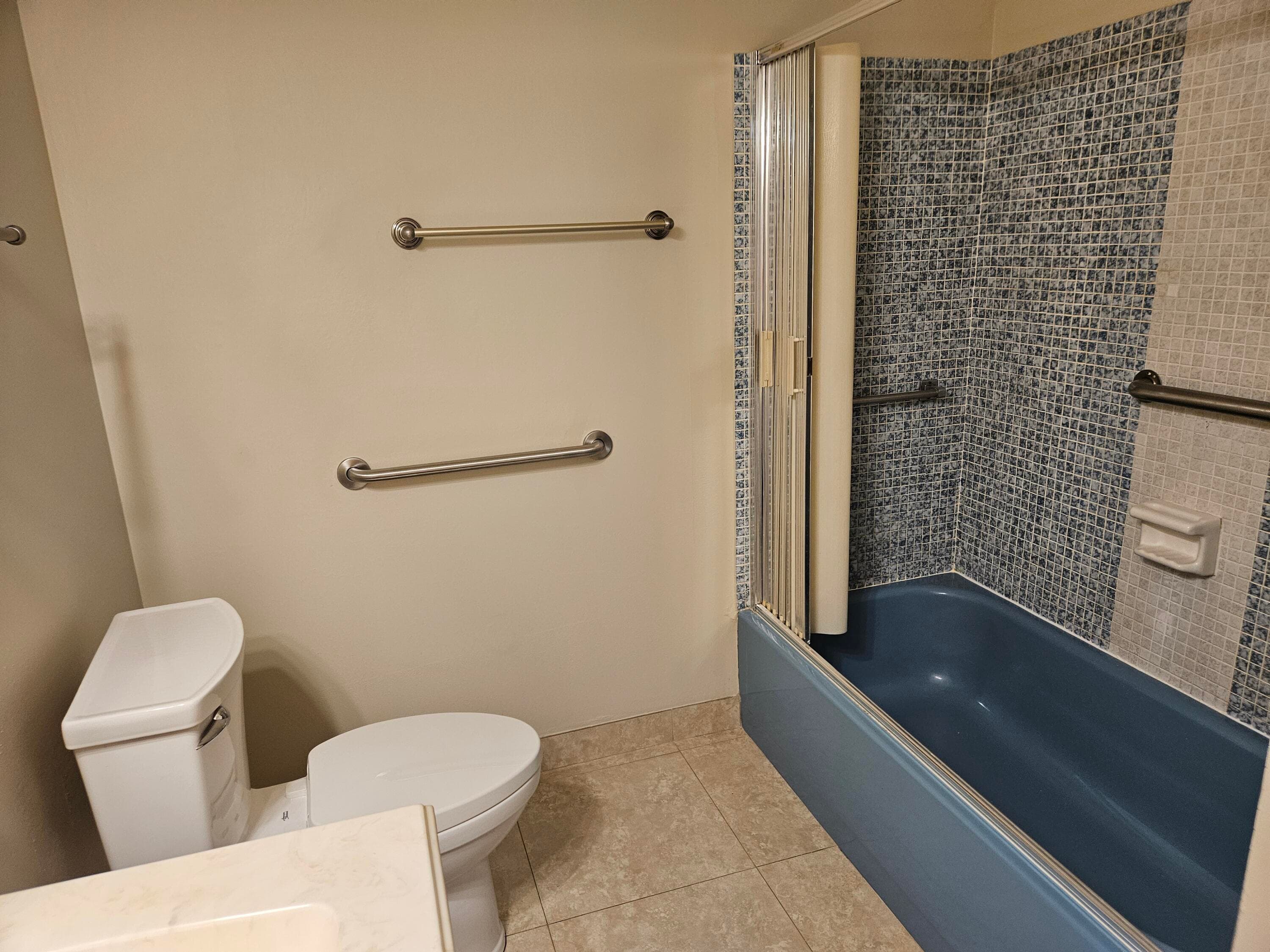 2886 E Fernley Dr Drive E 1, West Palm Beach, FL 33415 — photo 19 of 32
