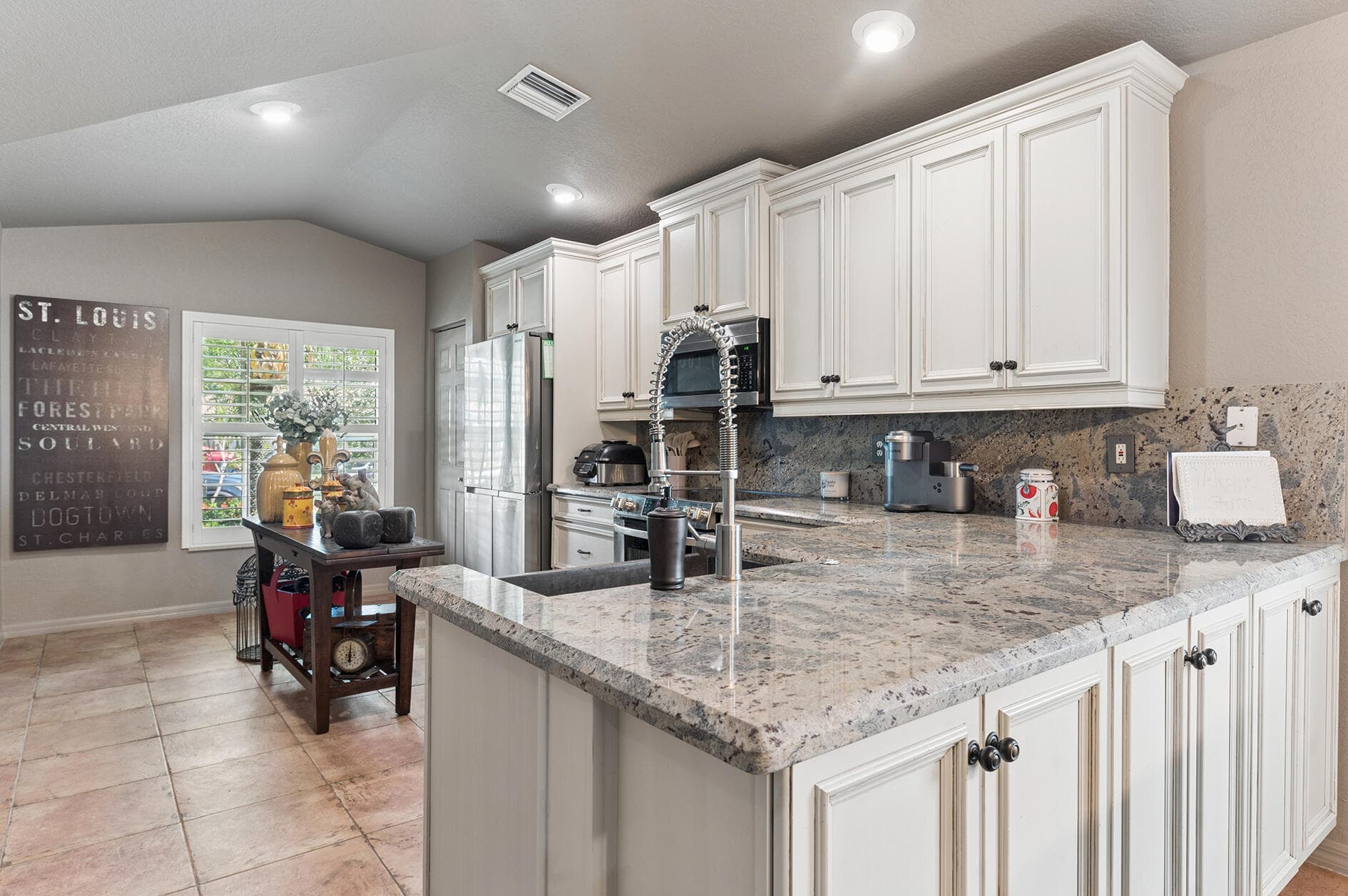 5318 Vernio Lane, Boynton Beach, FL 33437 — photo 2 of 34