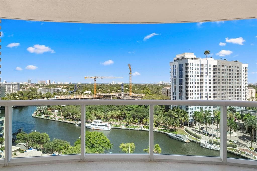 347 N New River Dr Drive E 1203, Fort Lauderdale, FL 33301 — photo 24 of 26