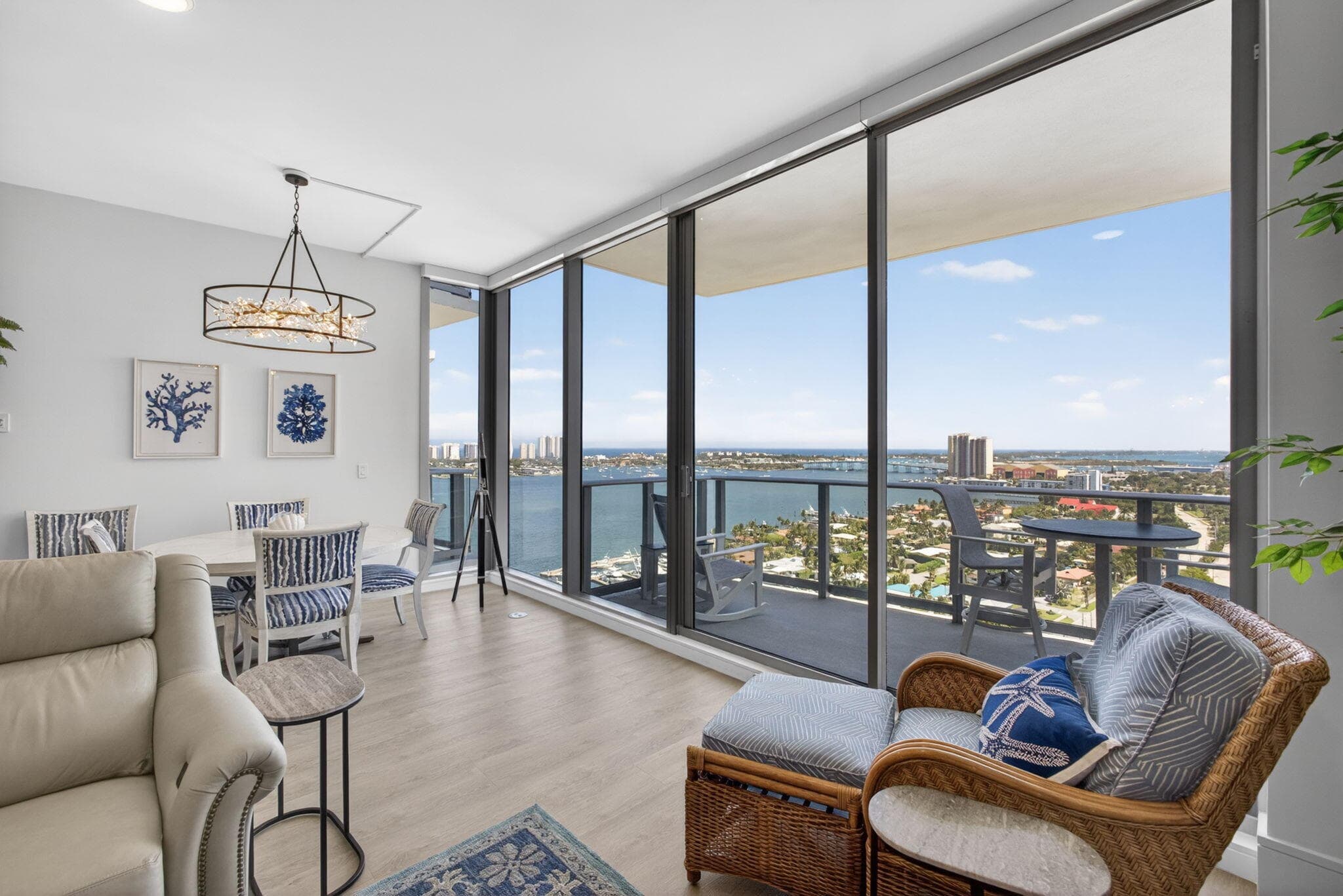 220 Lake Shore Drive 1907, West Palm Beach, FL 33403 — photo 4 of 68