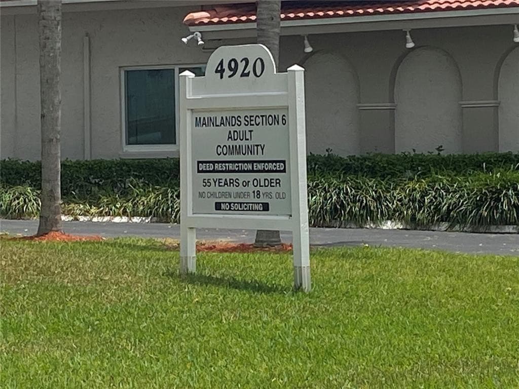 4906 NW 53rd Court, Tamarac, FL 33319 — photo 21 of 26