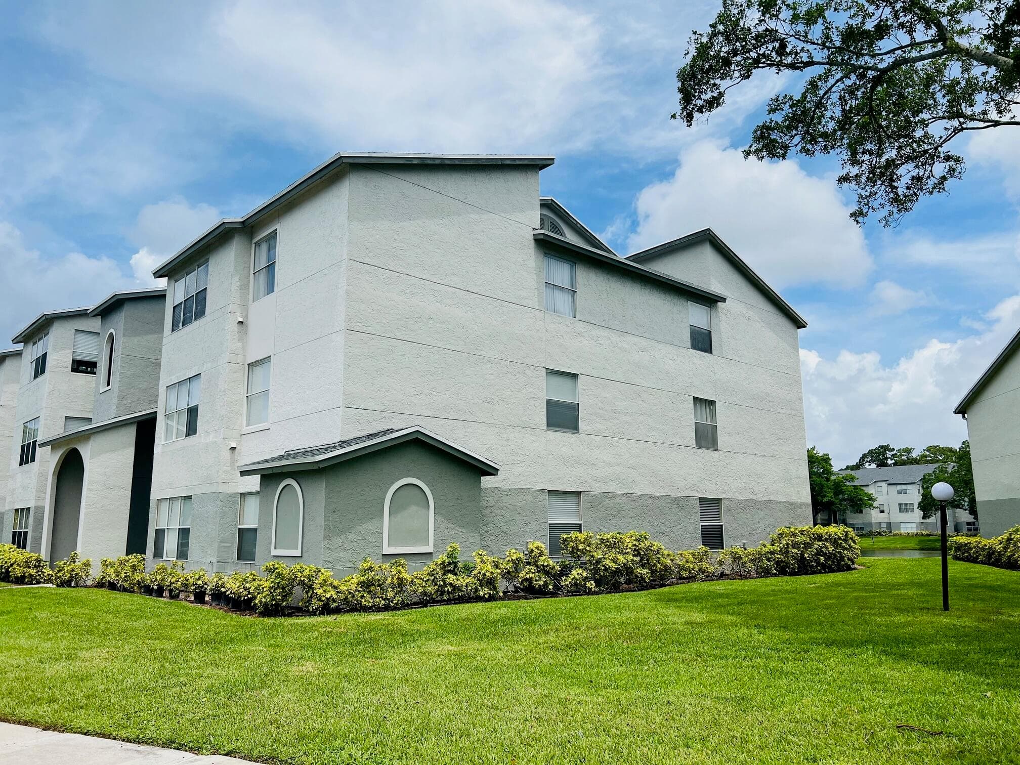 1401 Village Boulevard 916, West Palm Beach, FL 33409 — photo 1 of 19