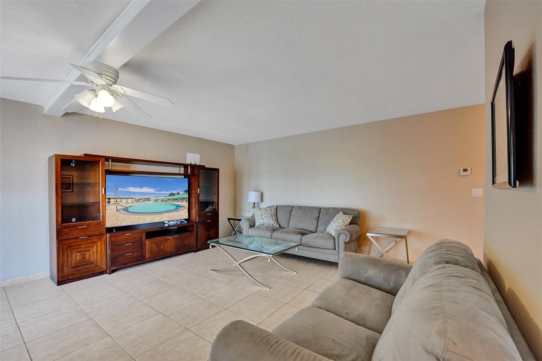 1300 N 12th Court 7b, Hollywood, FL 33019 — photo 1 of 27