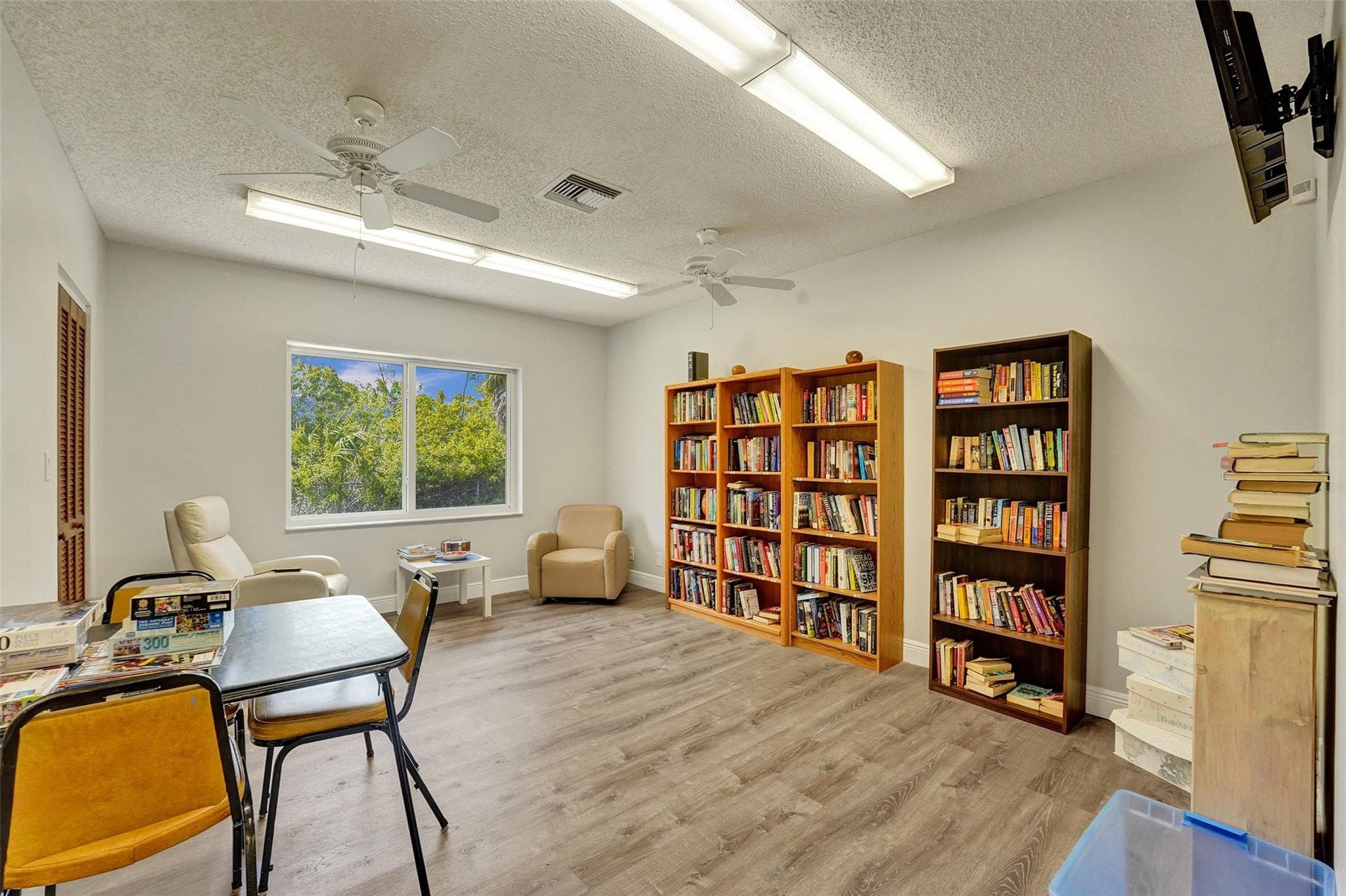 1300 N 12th Court 7b, Hollywood, FL 33019 — photo 26 of 27
