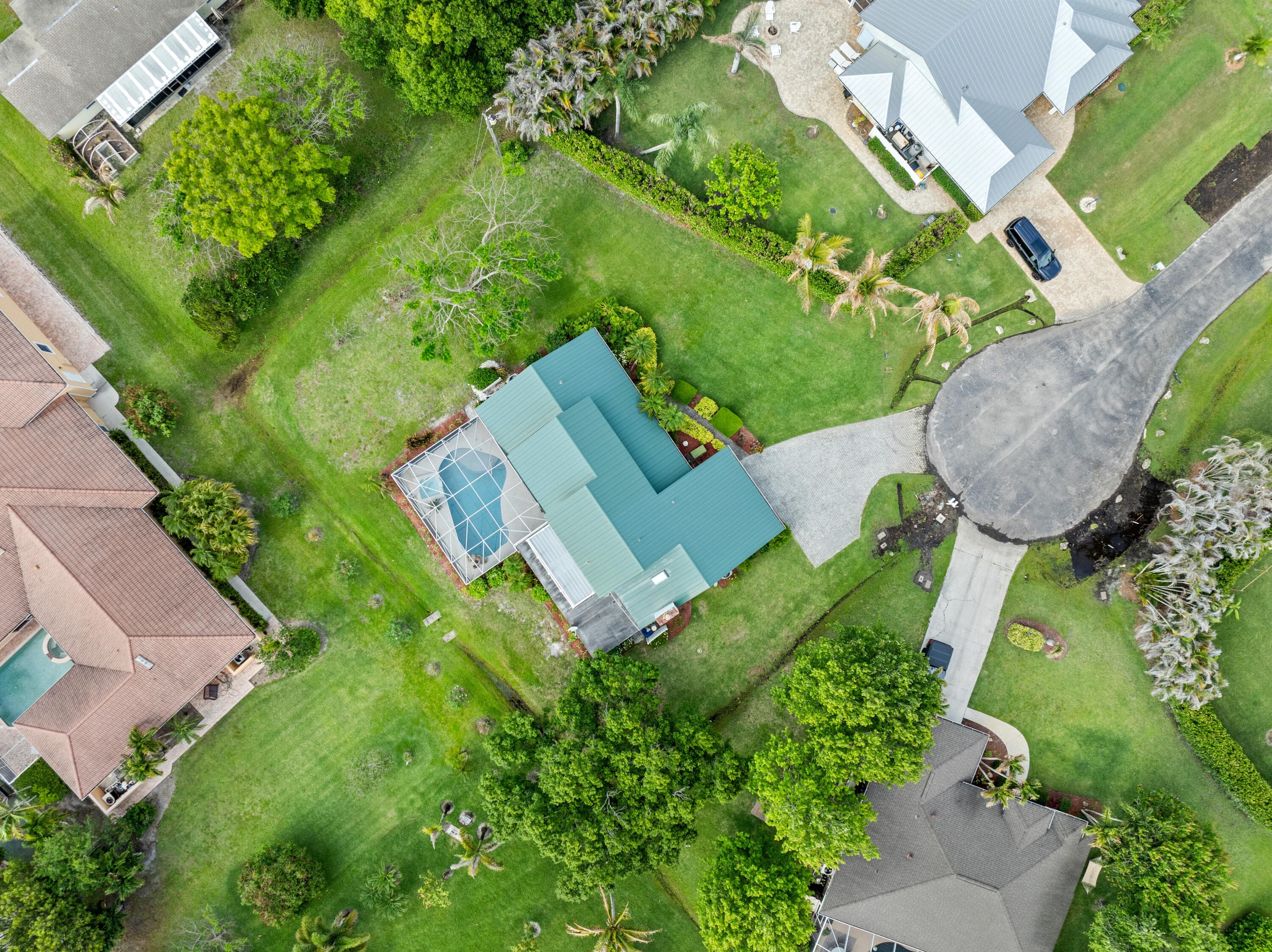 2415 NW Cove View, Stuart, FL 34994 — photo 10 of 54