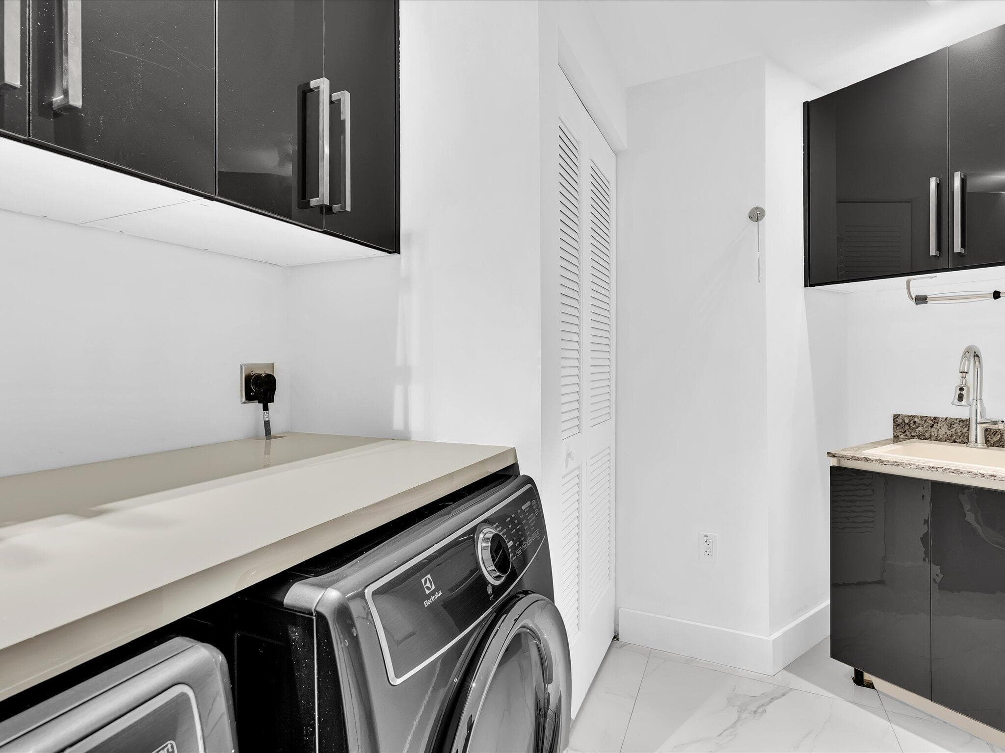 701 N Fort Lauderdale Beach Boulevard N 802, Fort Lauderdale, FL 33304 — photo 48 of 83