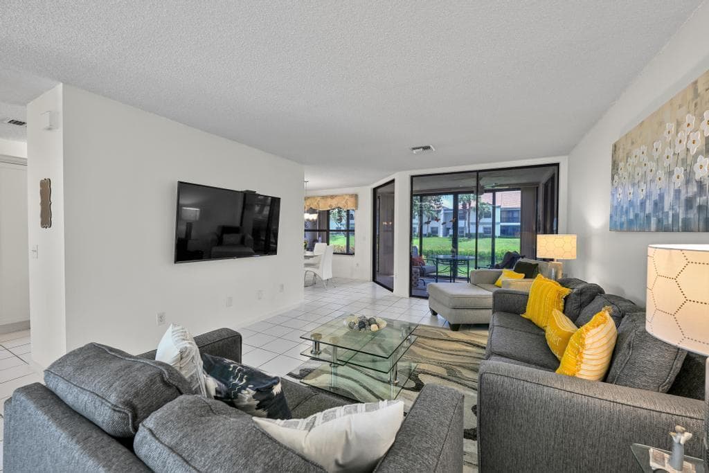 5290 Europa Drive B, Boynton Beach, FL 33437 — photo 10 of 51