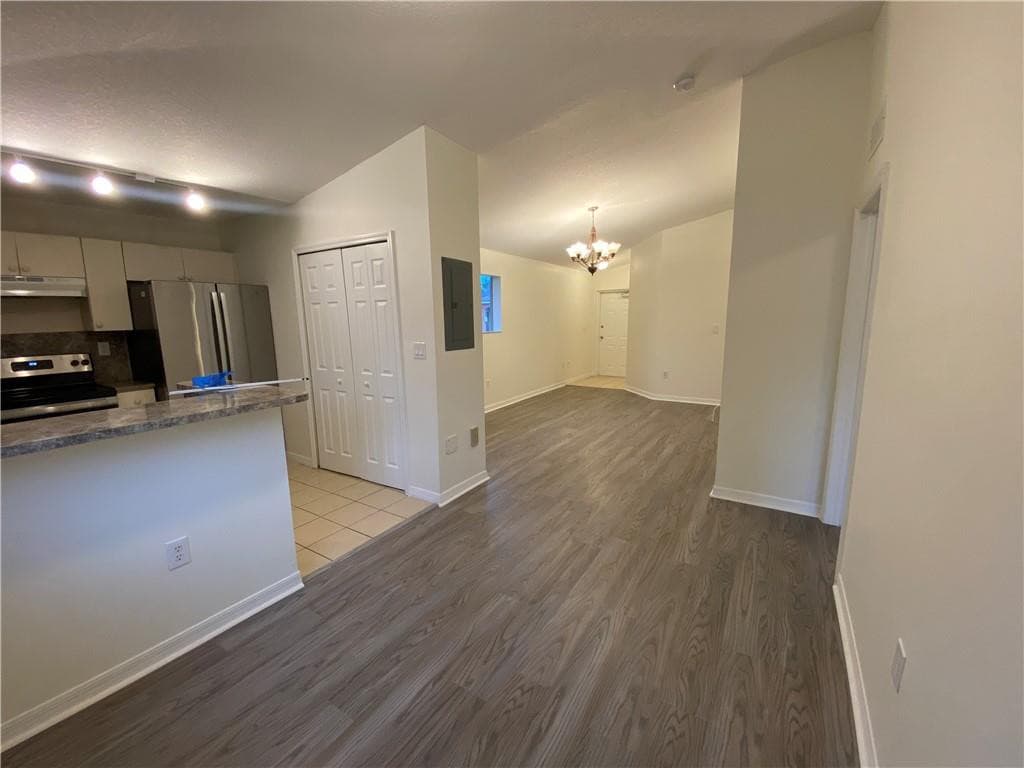 970 NE 34th Avenue 204, Homestead, FL 33033 — photo 8 of 23