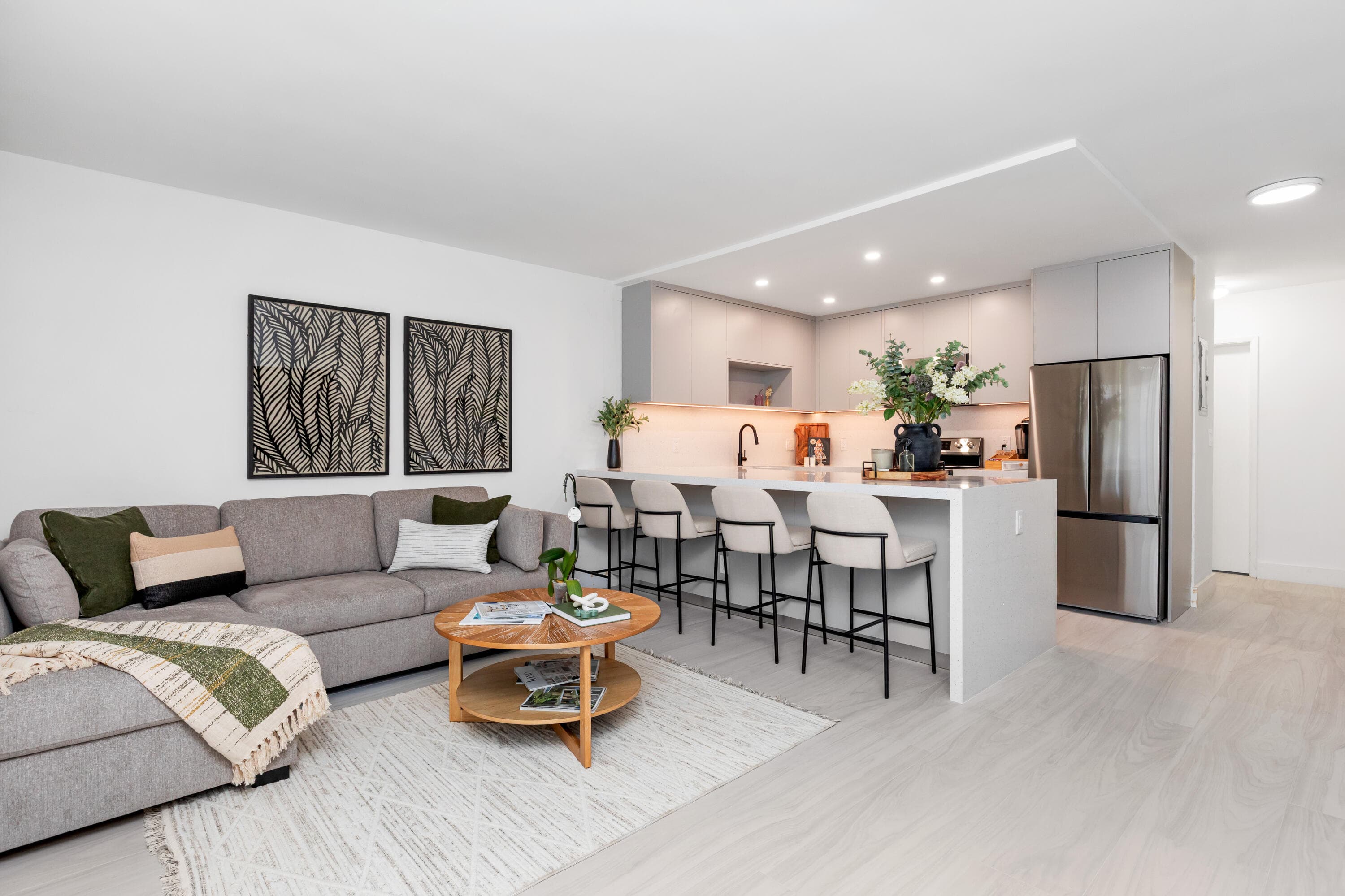 5203 NE 24th Terrace B210, Fort Lauderdale, FL 33308 — photo 1 of 28