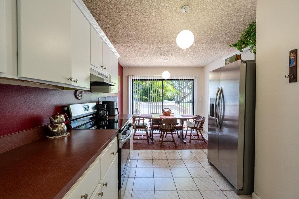 1 Afton Place, Boynton Beach, FL 33426 — photo 13 of 58