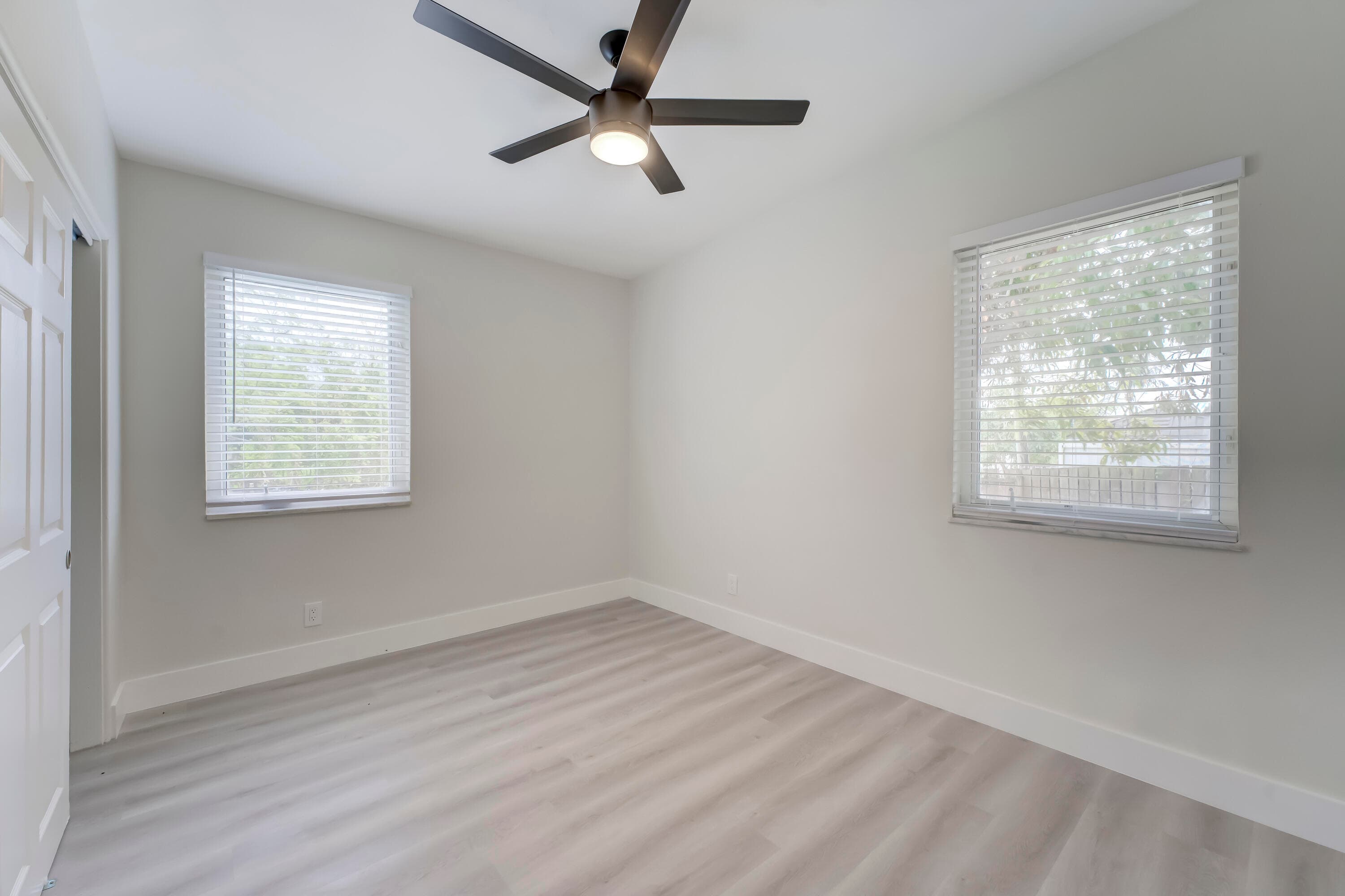 840 Bradley Street, West Palm Beach, FL 33405 — photo 18 of 35
