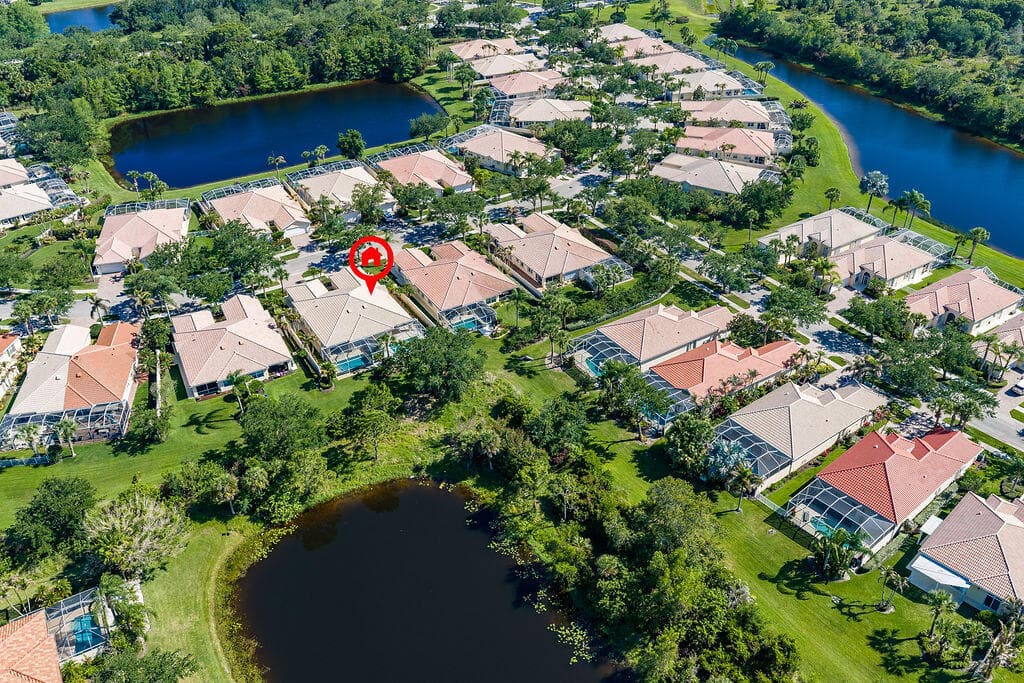 8439 SE Retreat Drive, Hobe Sound, FL 33455 — photo 46 of 65