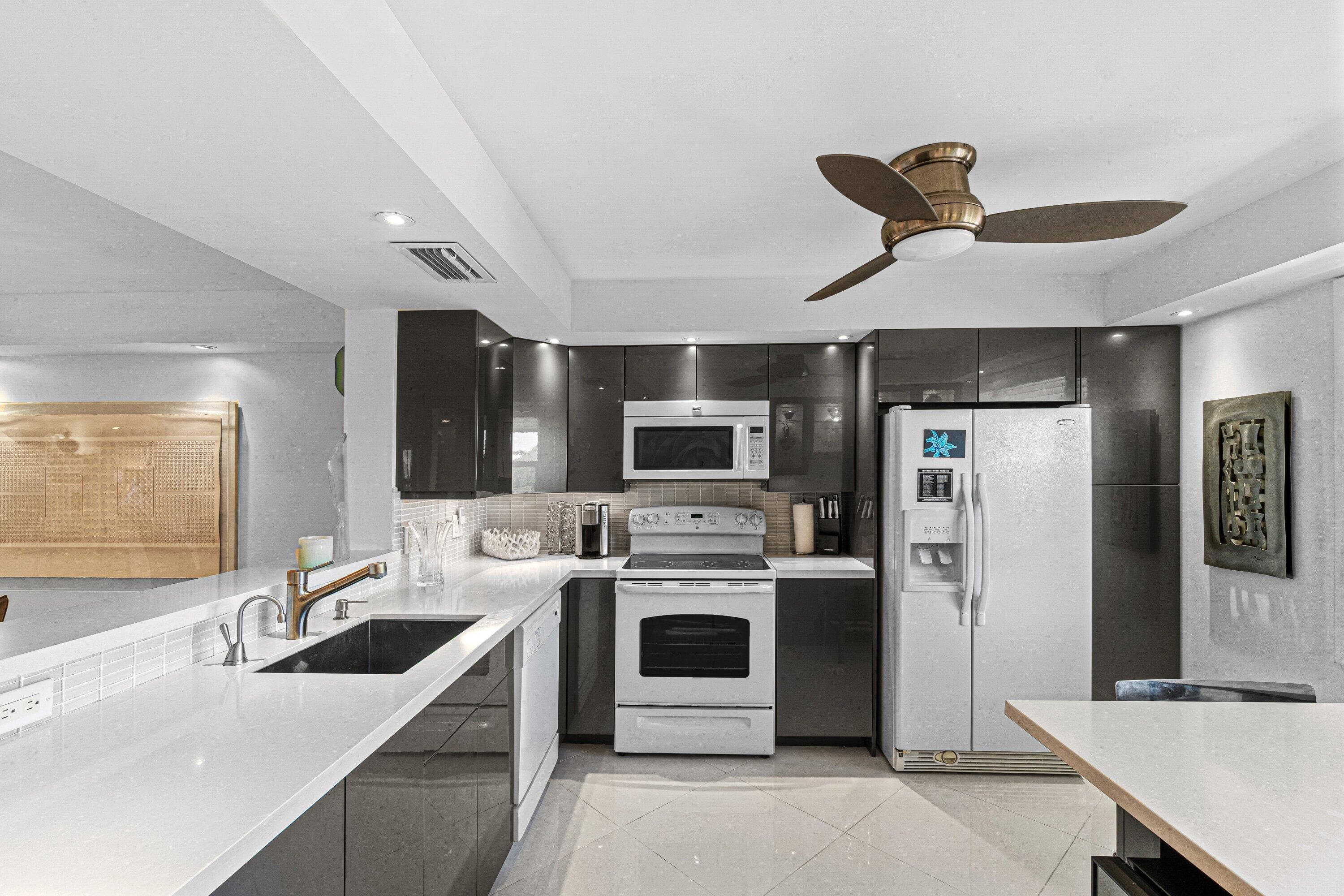 3502 Bimini Lane L4, Coconut Creek, FL 33066 — photo 10 of 59