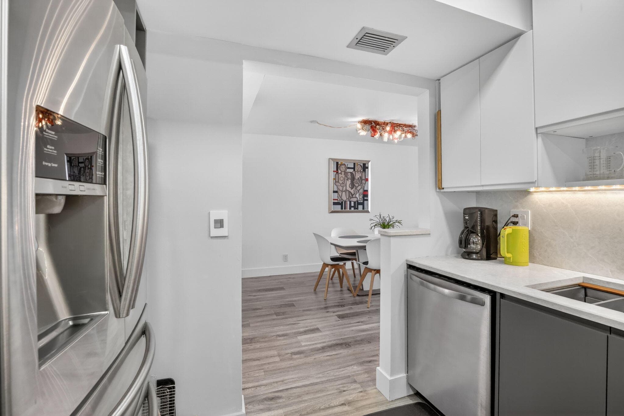 1160 N Federal Highway 1121, Fort Lauderdale, FL 33304 — photo 3 of 91