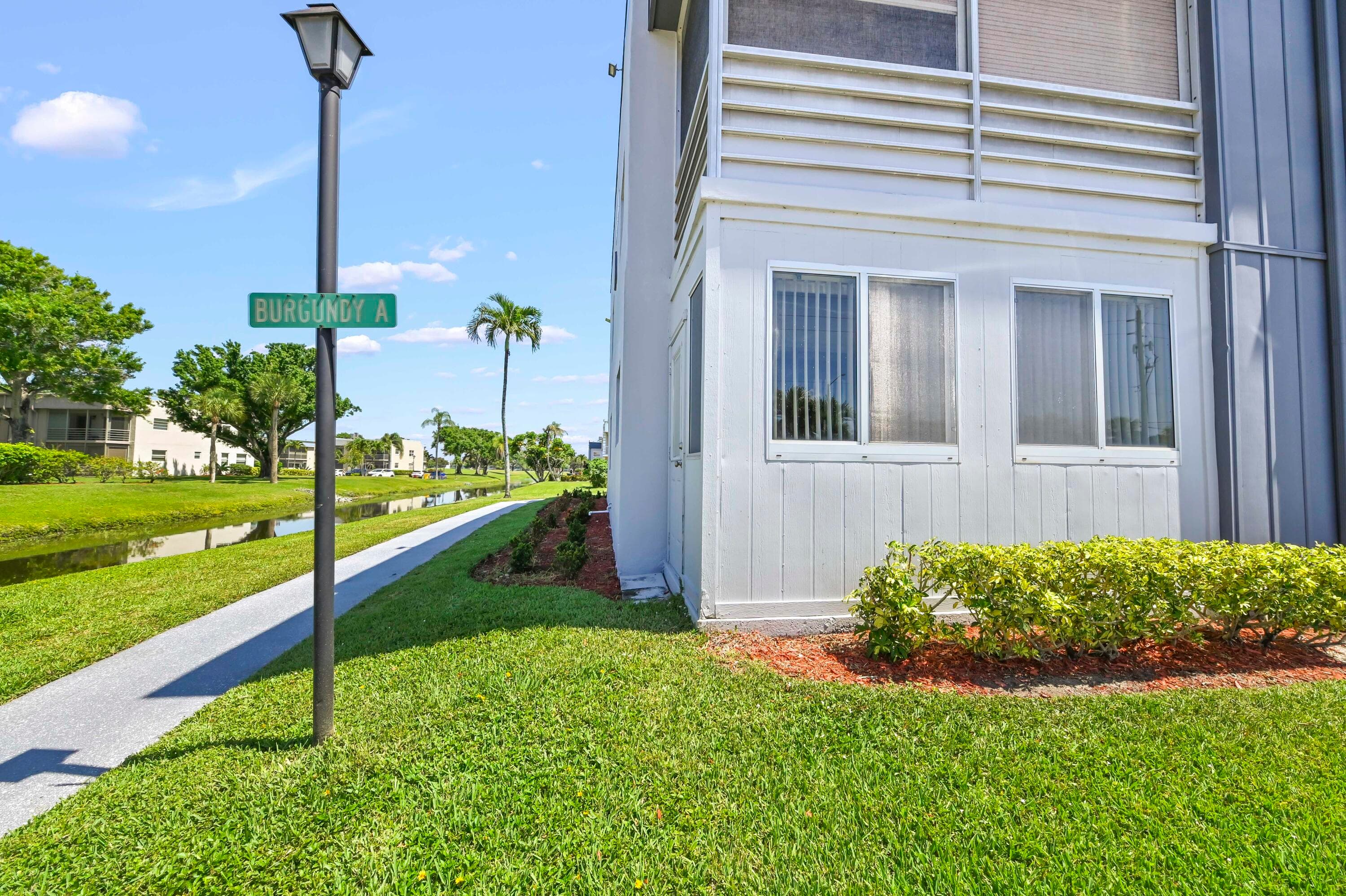 1 Burgundy A, Delray Beach, FL 33484 — photo 18 of 32