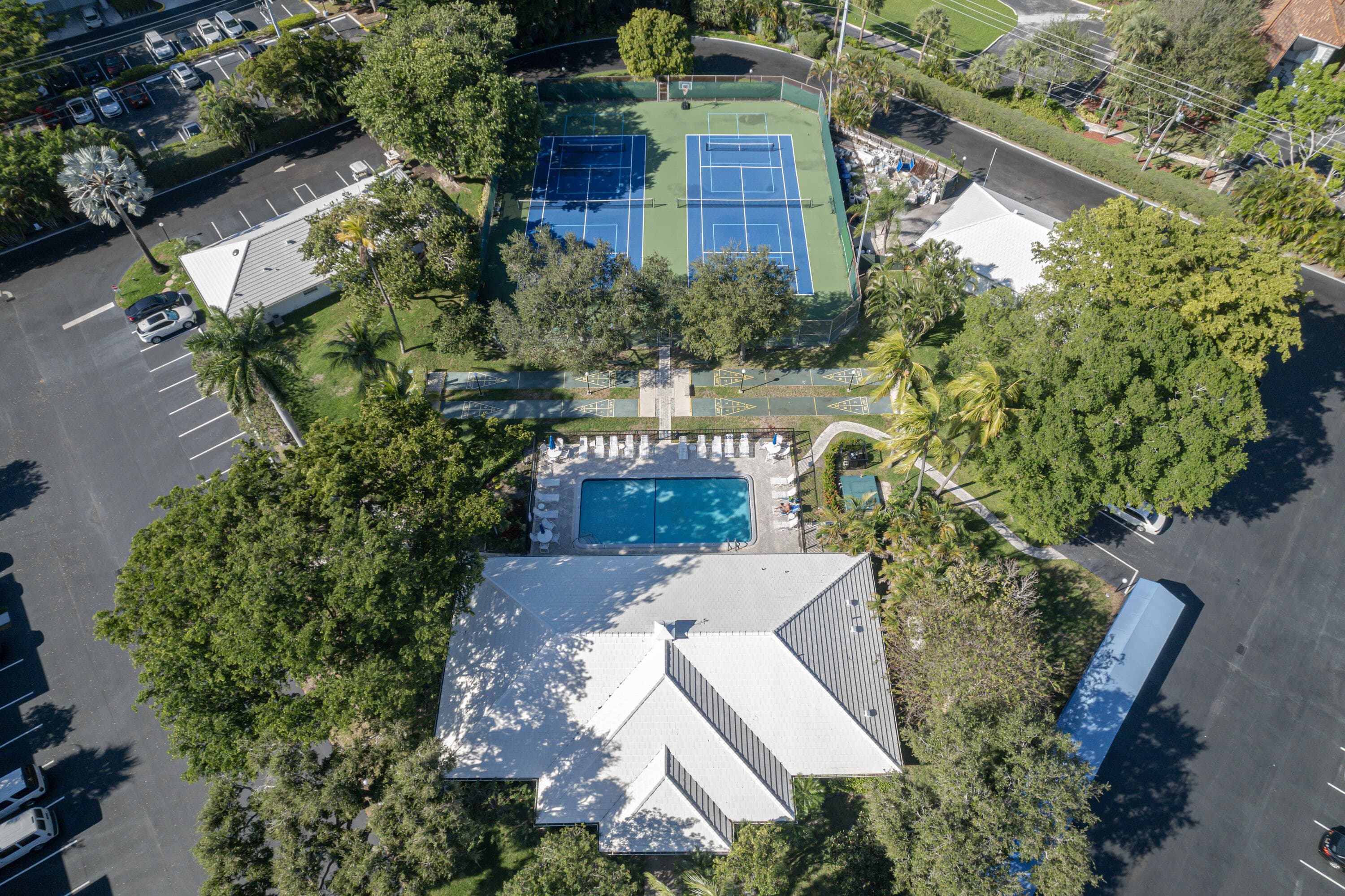 6299 Bay Club Drive 3, Fort Lauderdale, FL 33308 — photo 30 of 37