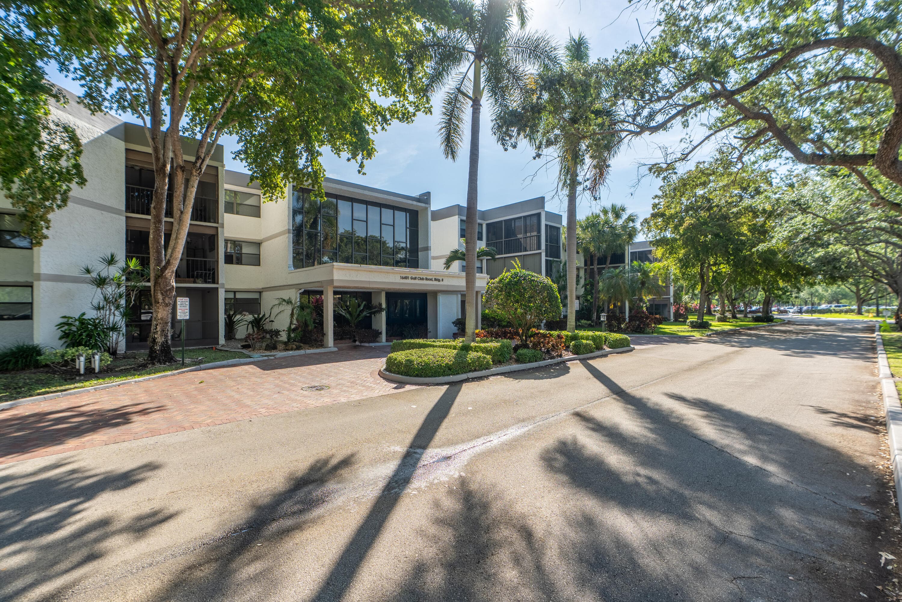 16401 Golf Club Road 113, Weston, FL 33326 — photo 55 of 65