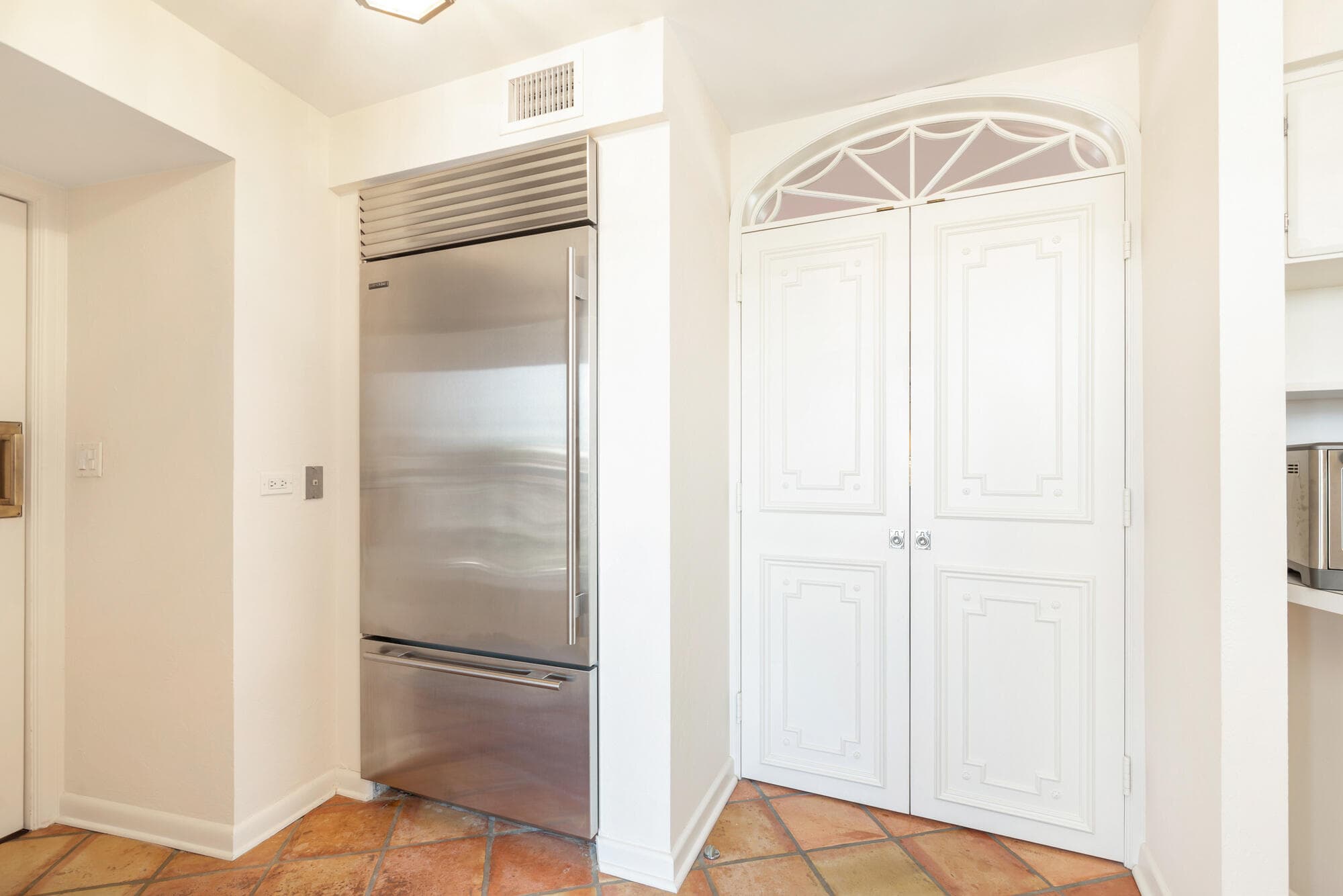 389 S Lake Drive Phb, Palm Beach, FL 33480 — photo 14 of 39