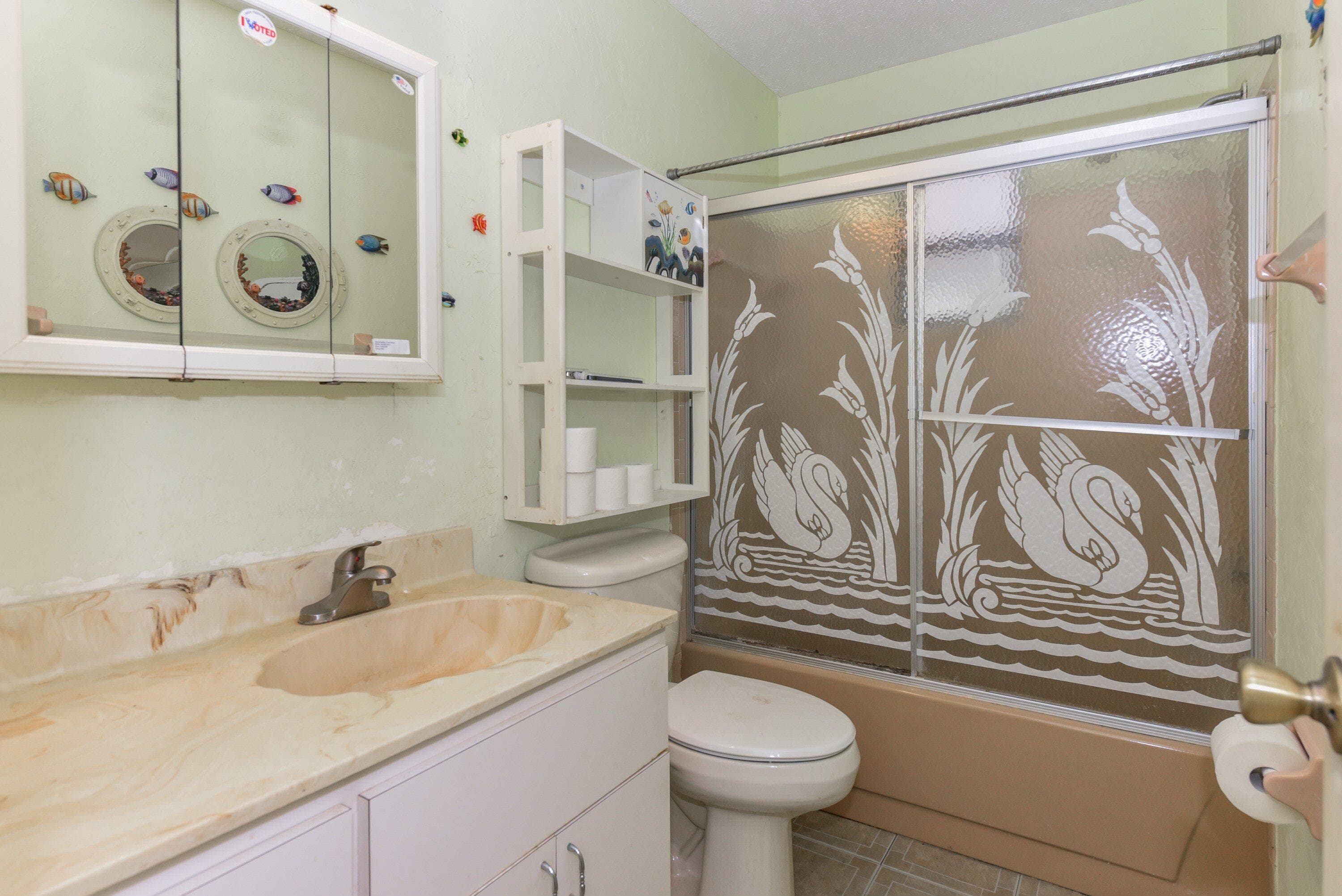 915 SW John Maccormack Terrace, Port St. Lucie, FL 34953 — photo 12 of 19