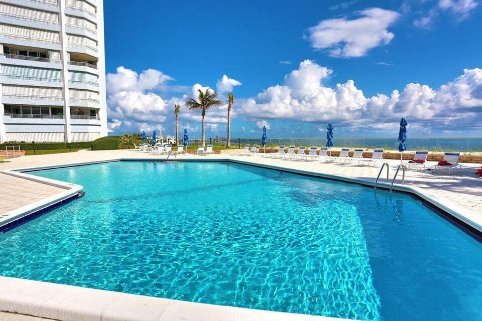 5200 N Ocean Drive 606, Singer Island, FL 33404 — photo 24 of 43