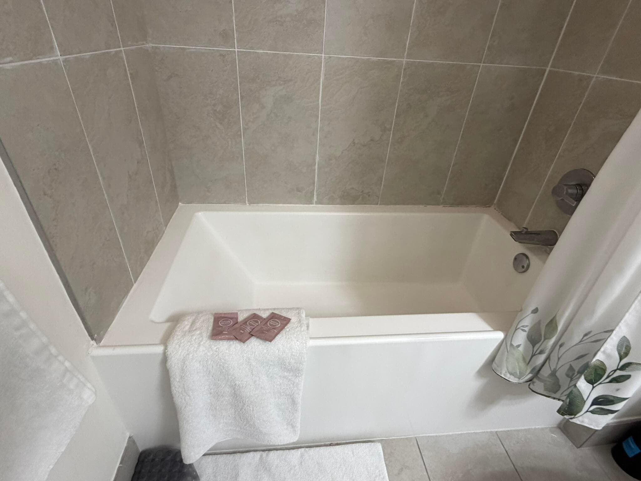 5350 NW 84th Avenue 609, Doral, FL 33166 — photo 35 of 101