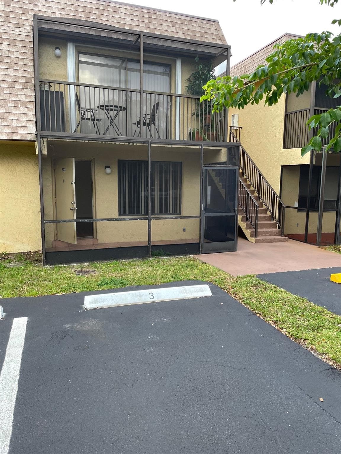 1245 S Flagler Avenue S 303, Pompano Beach, FL 33060 — photo 1 of 15