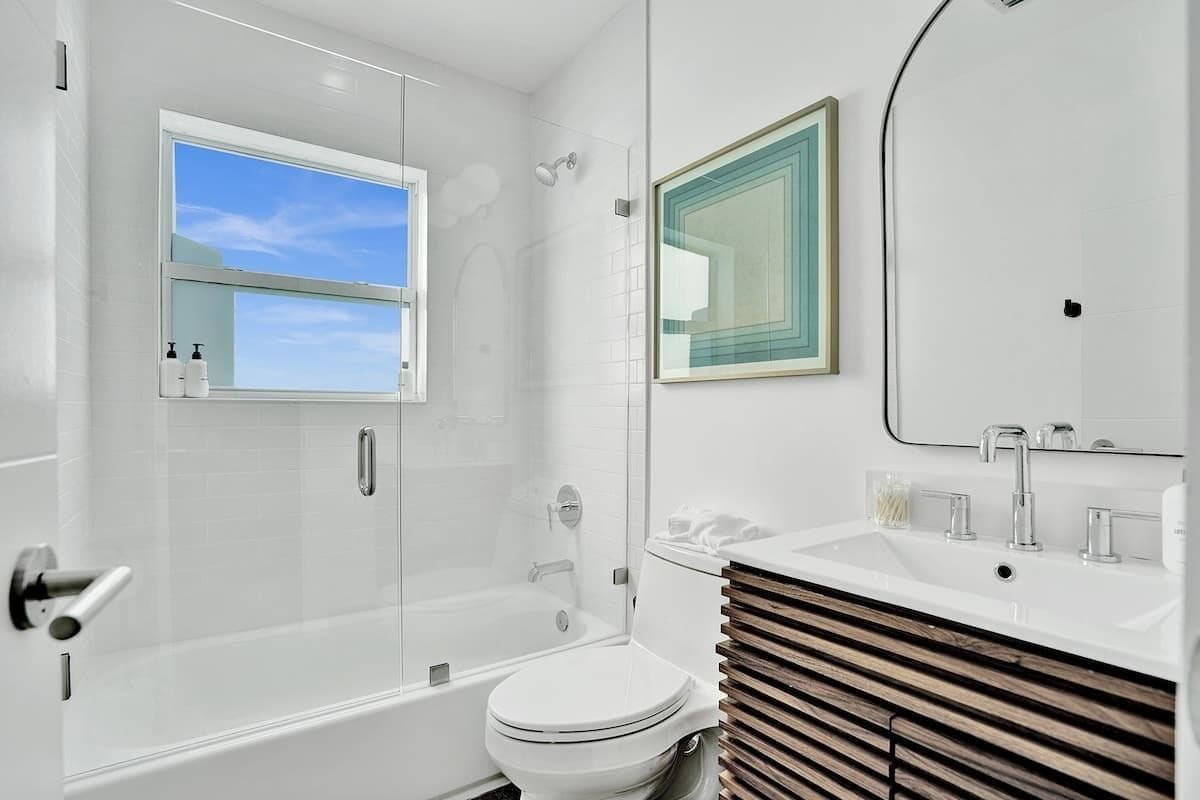 1043 N Victoria Park Road 1-2, Fort Lauderdale, FL 33304 — photo 9 of 29