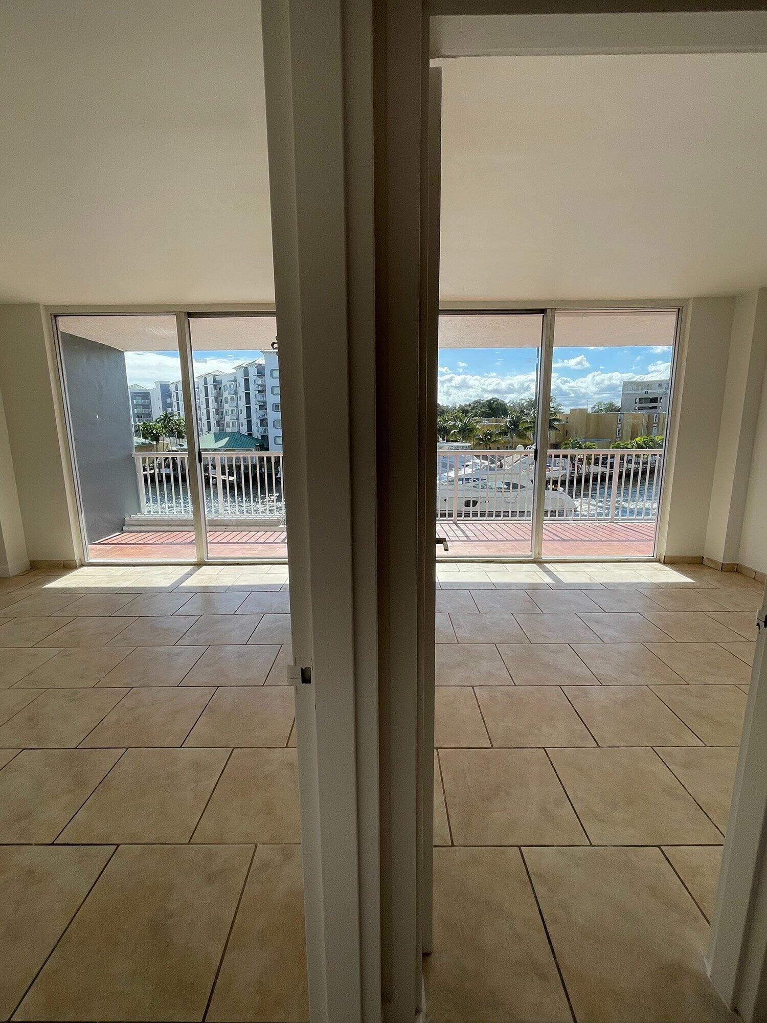 1800 NW 24th Avenue 309, Miami, FL 33125 — photo 3 of 11