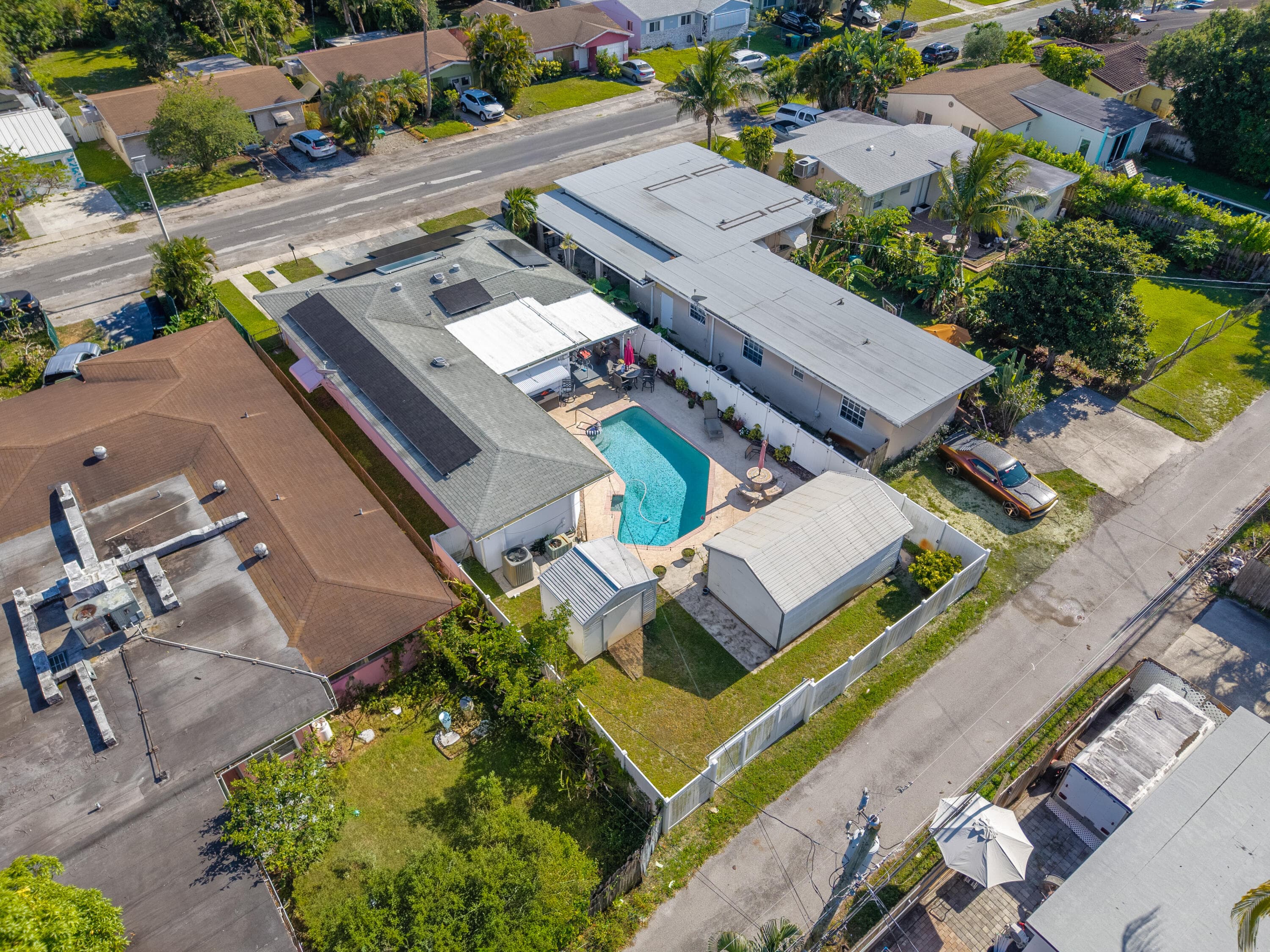262 SW 8th Street, Dania Beach, FL 33004 — photo 3 of 45