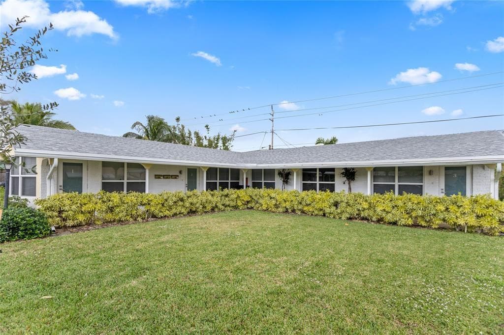 2051 NE 56th Street 2, Fort Lauderdale, FL 33308 — photo 1 of 17
