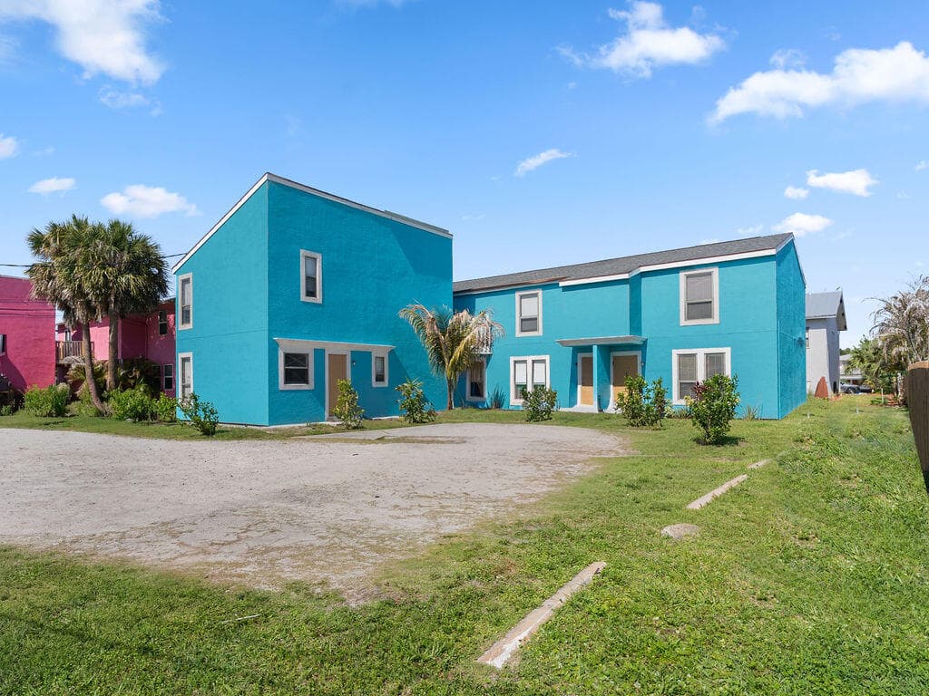 642 & 646 Eldorado Street, Fort Pierce, FL — photo 2 of 27