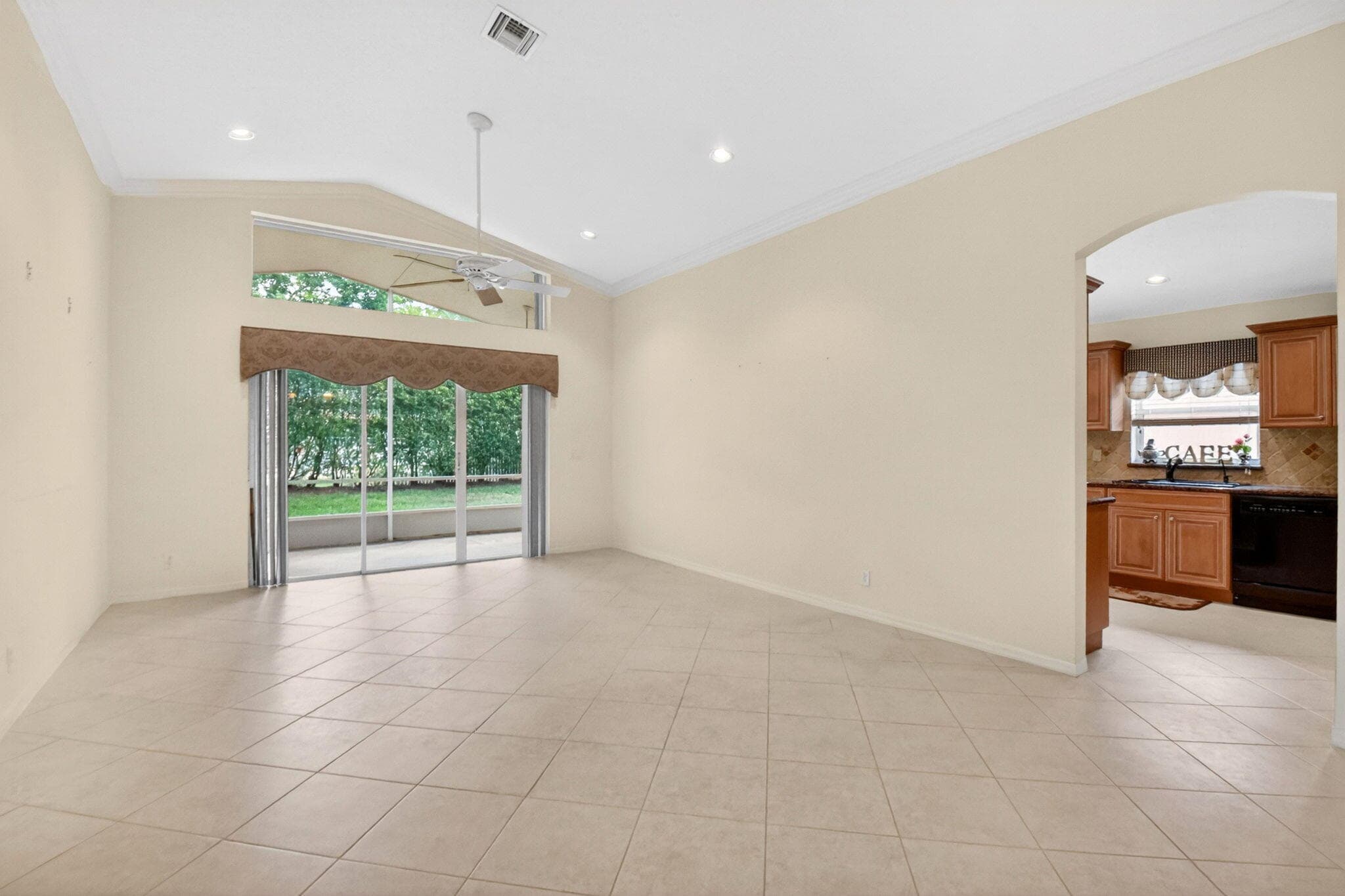 7565 Caprio Drive, Boynton Beach, FL 33472 — photo 6 of 37