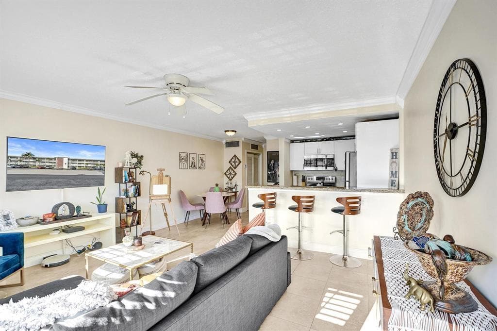 5201 NE 24th Terrace A203, Fort Lauderdale, FL 33308 — photo 1 of 36