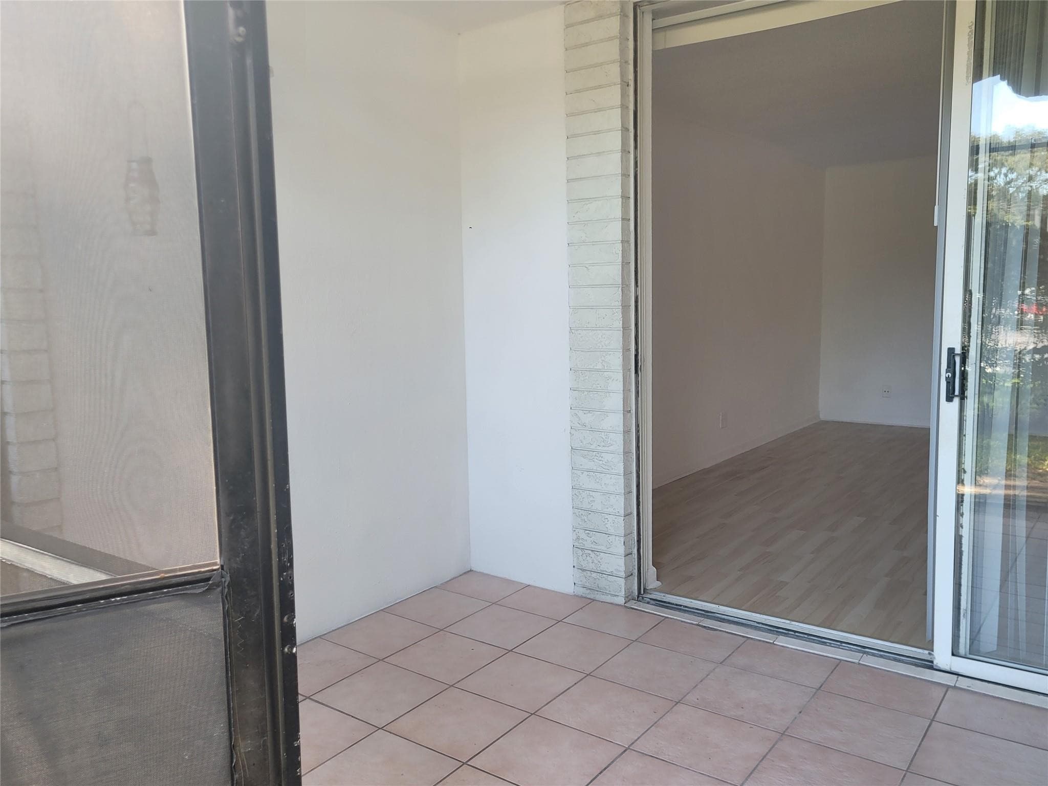 3650 Inverrary Drive 1u, Lauderhill, FL 33319 — photo 12 of 14