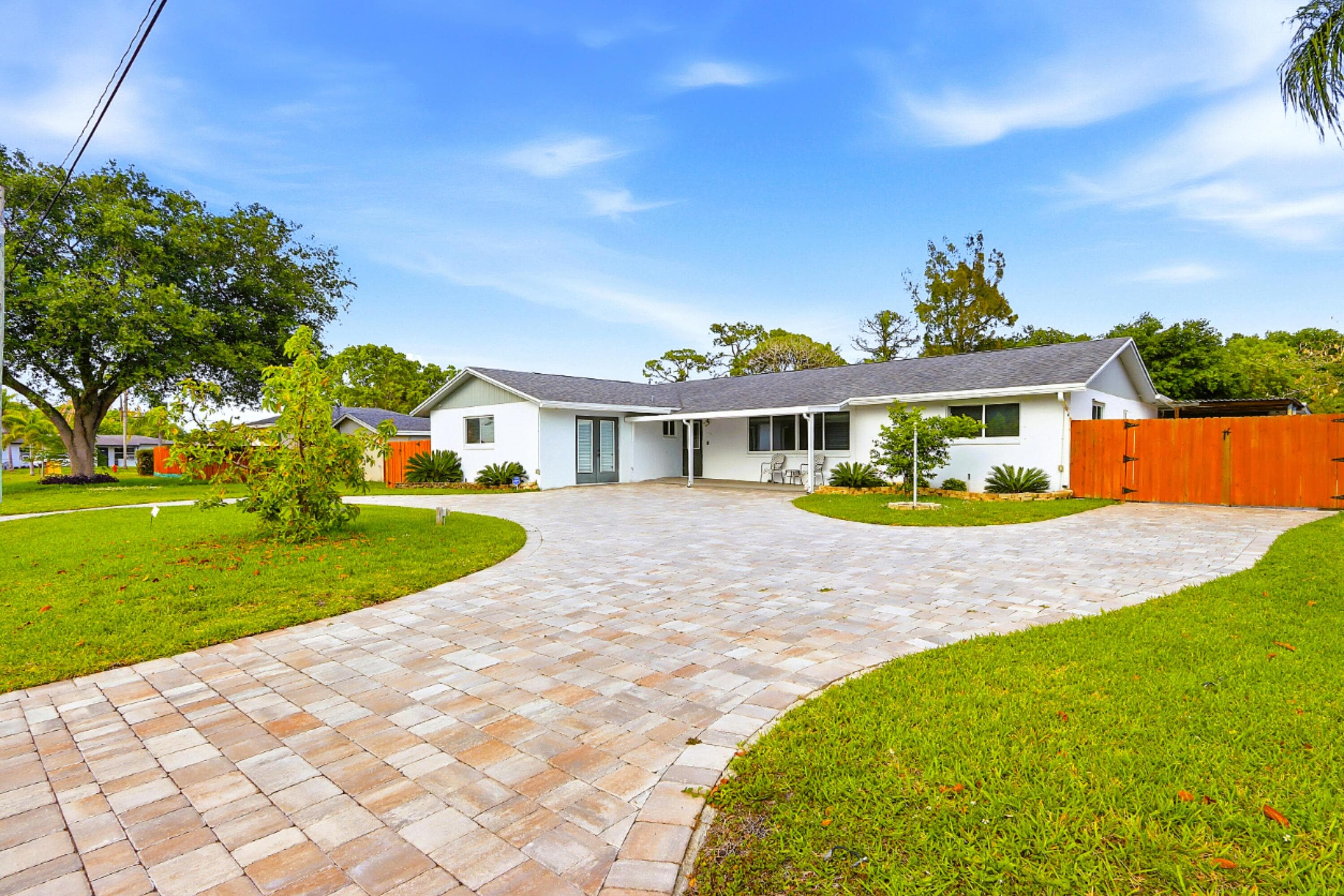 1212 Concord Avenue, West Palm Beach, FL 33417 — photo 1 of 57