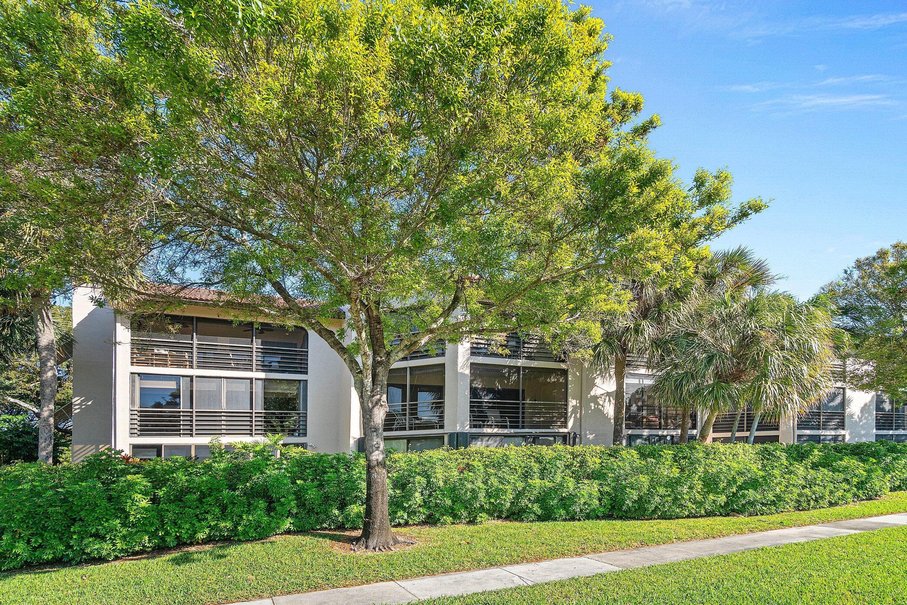 10110 Cedar Point Boulevard 305, Boynton Beach, FL 33437 — photo 32 of 65
