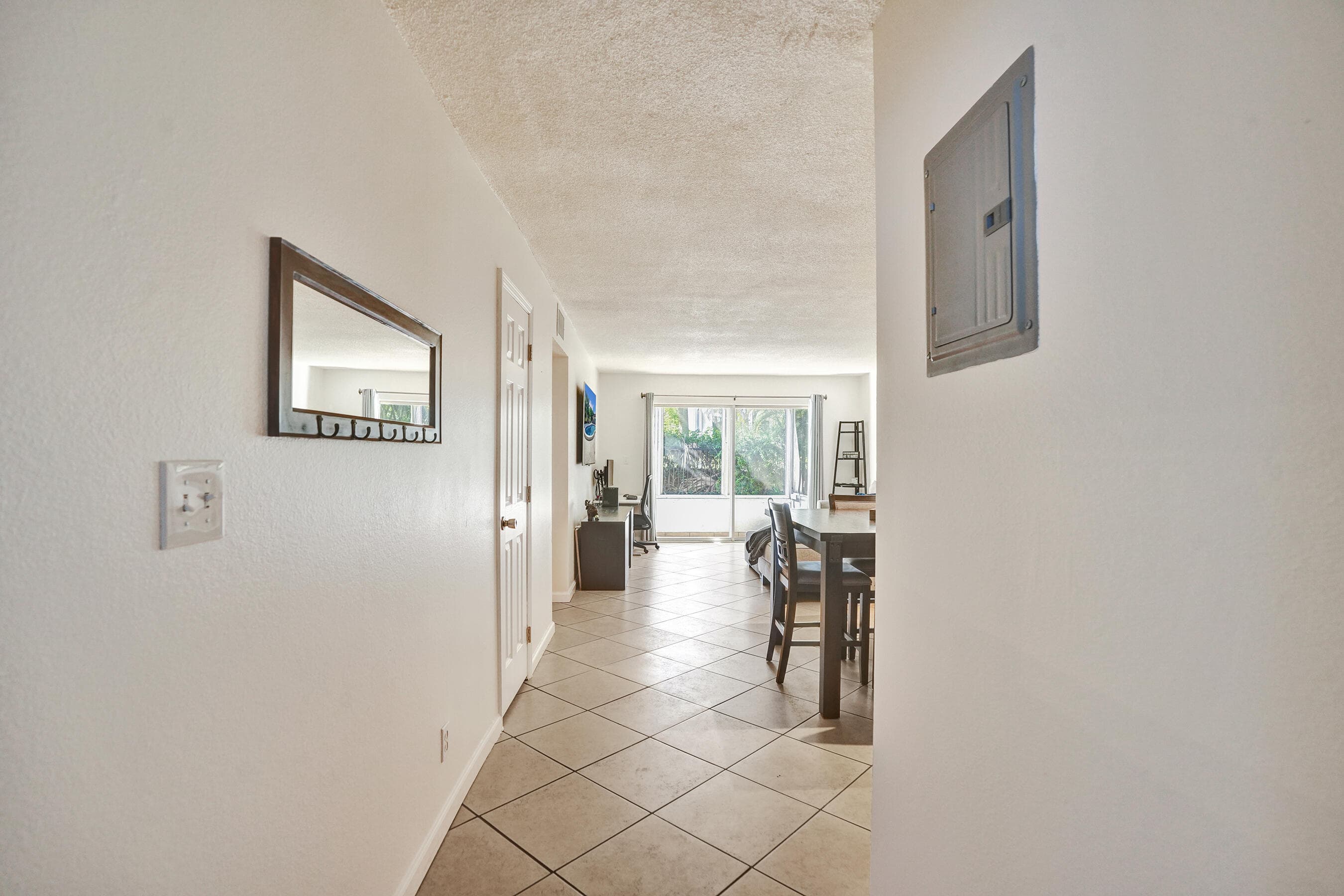 1400 Tallwood Avenue 107, Hollywood, FL 33021 — photo 10 of 57